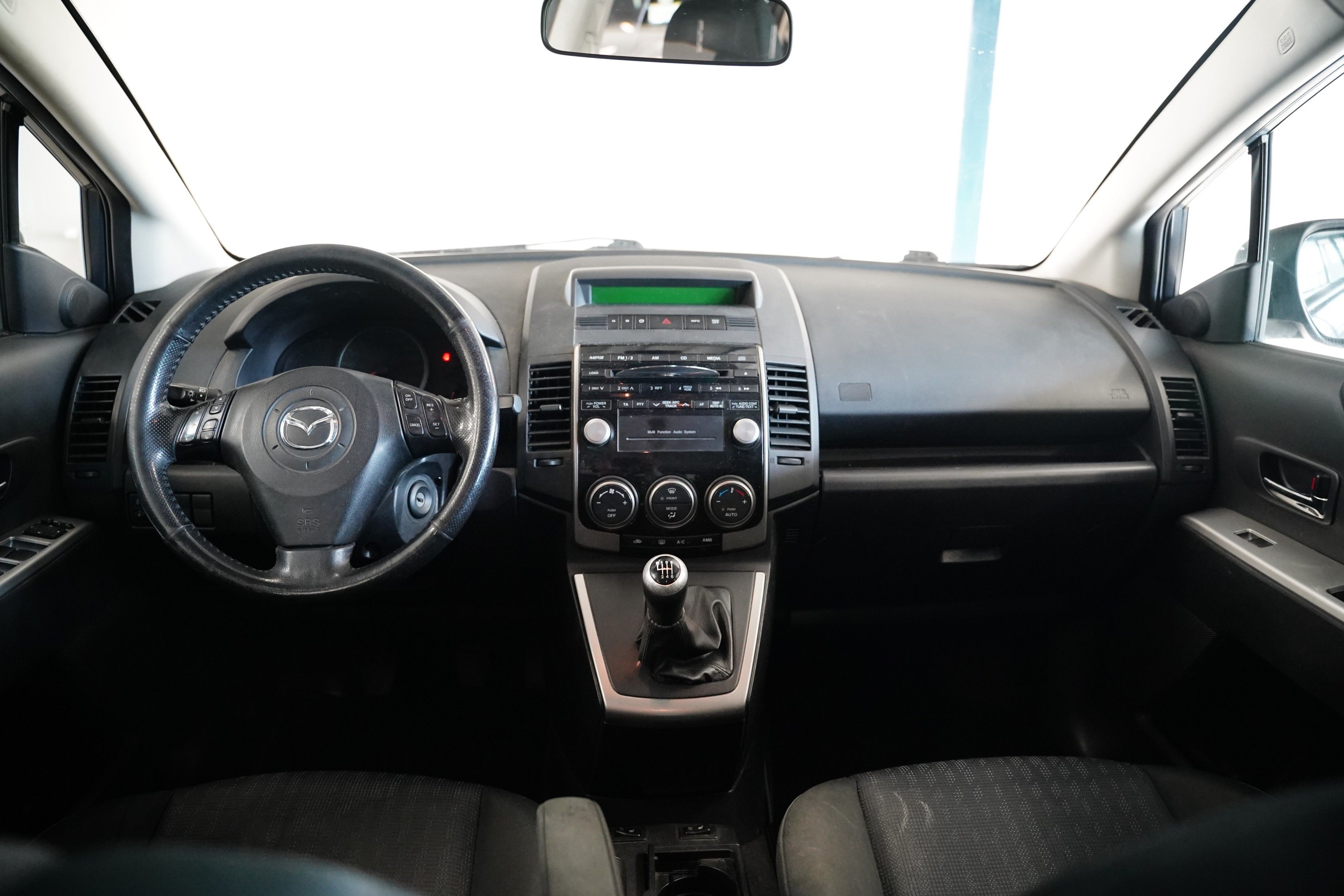 Mazda 5, 2.0i 107kW - fotka 5