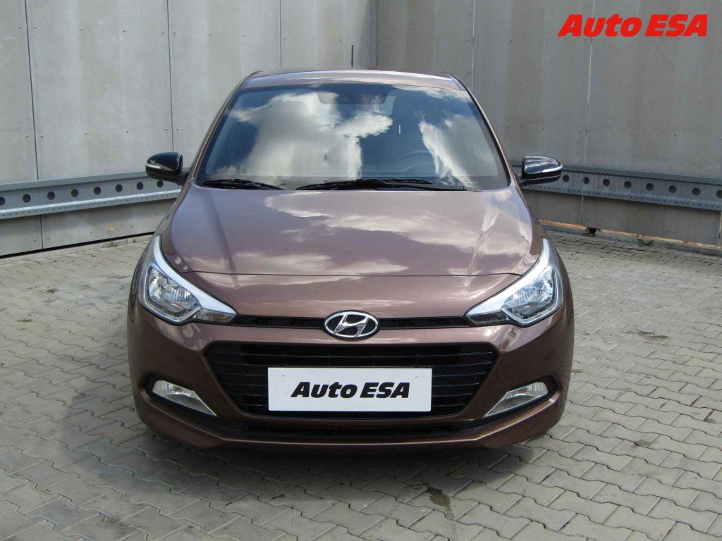 Hyundai i20, 1.2i - fotka 2