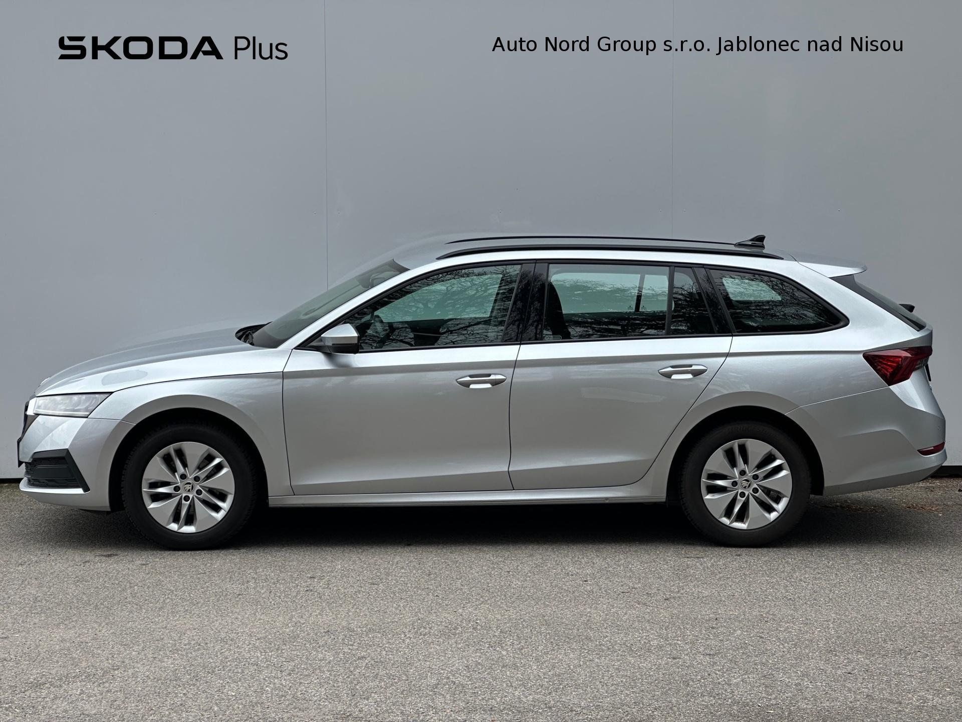 Škoda Octavia, Octavia 1.5 TSI 110kW Ambition - fotka 3