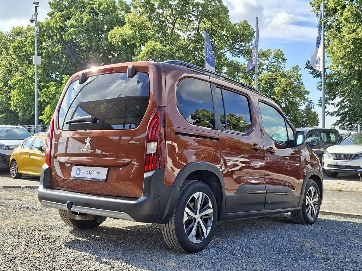 Peugeot Rifter, GT LINE 1,5 BHDi 130k EAT8 - fotka 3