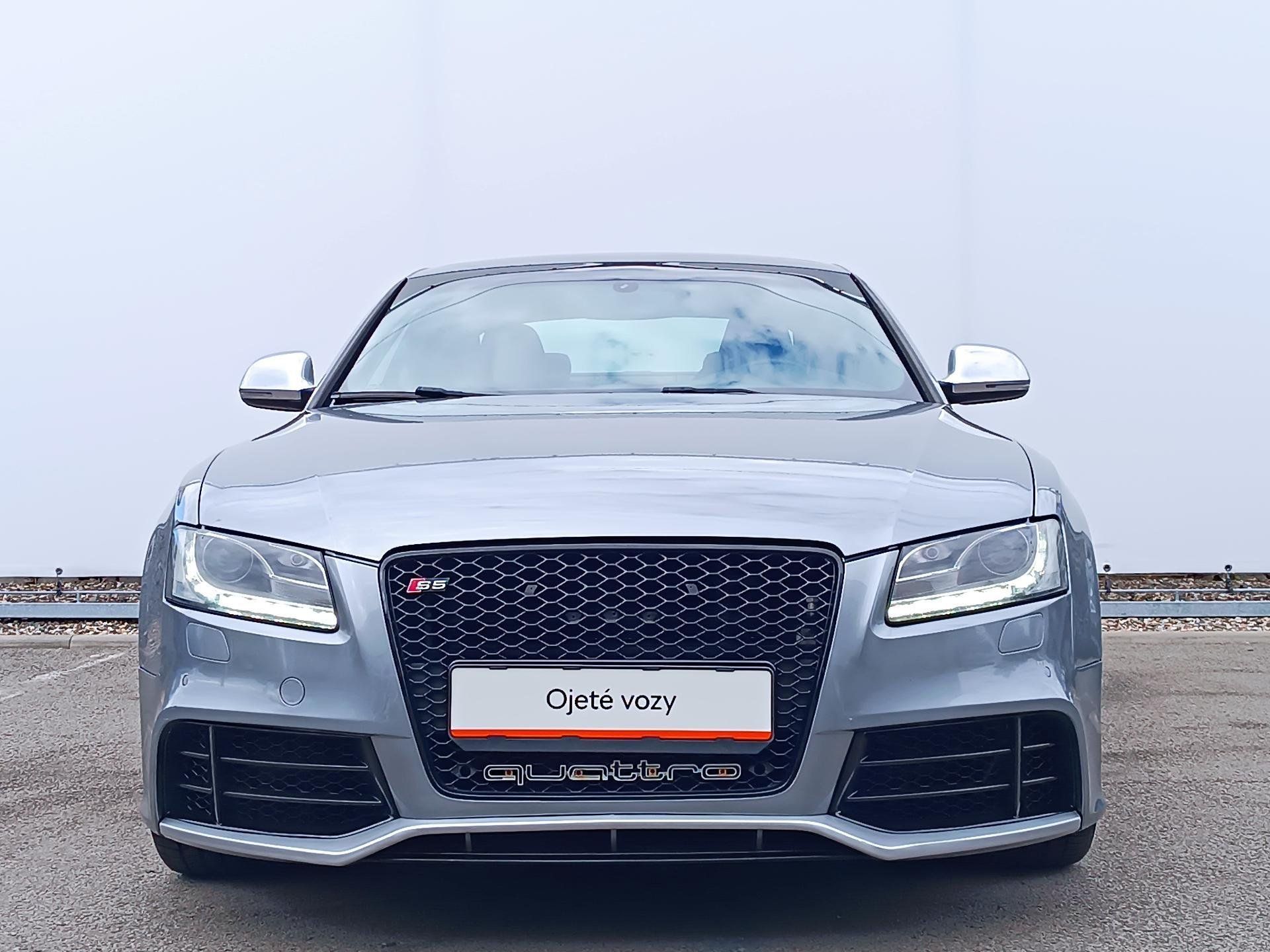Audi S5, Audi S5 Coupé Quatro 4,2FSi / - fotka 4