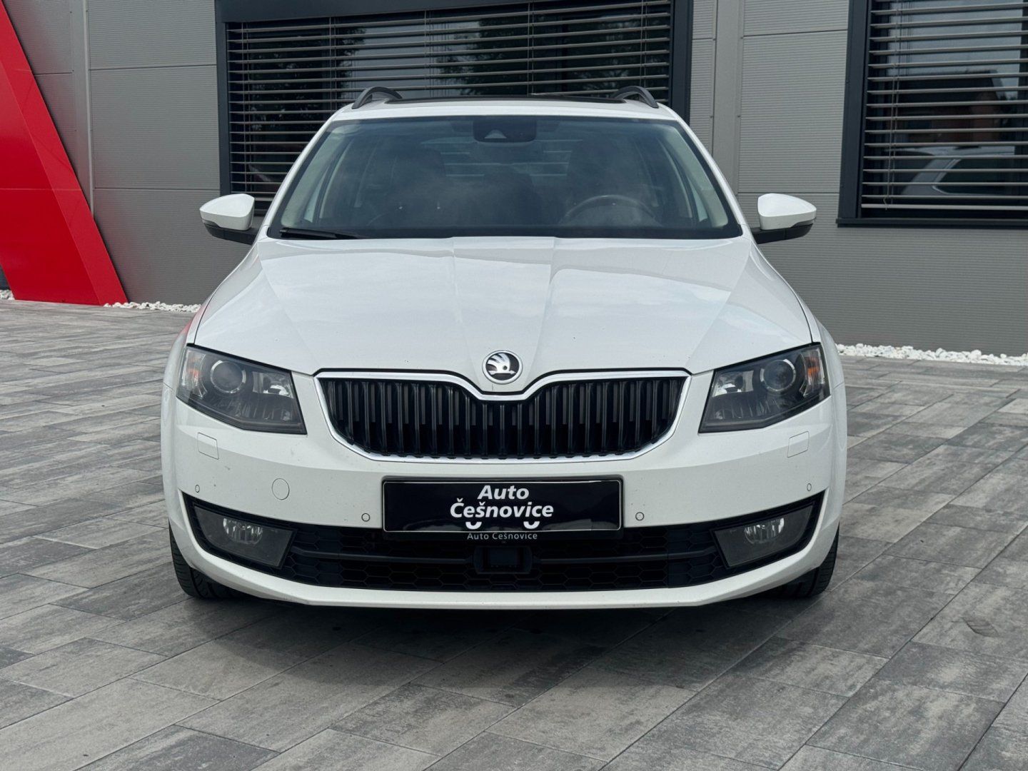 Škoda Octavia, 2.0 TDI 135kW DSG L&K - fotka 2