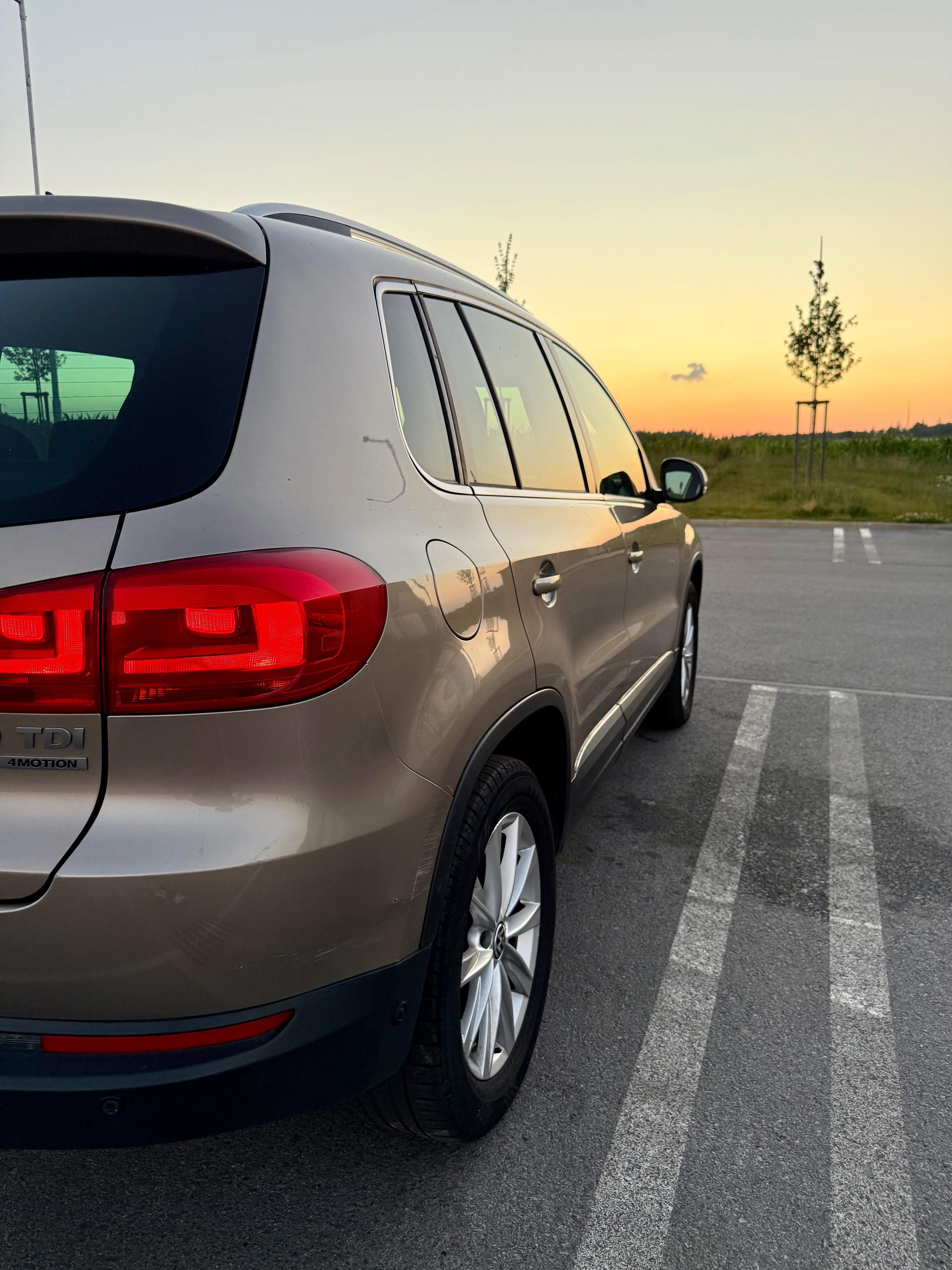 Volkswagen Tiguan, 2.0 TDI 103 kW 4x4 DSG - fotka 2