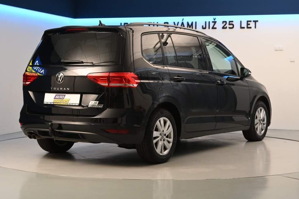 Volkswagen Touran, 2.0 LED DSG ACC Tažné COMFORTL - fotka 5