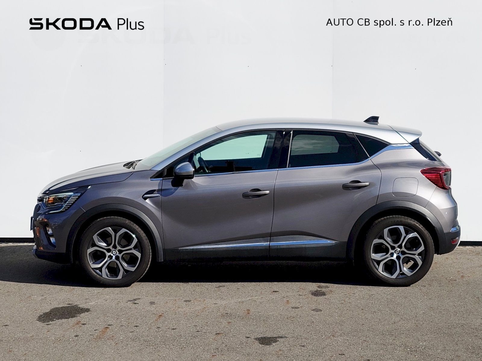 Renault Captur, E-TECH Plug-in 160 Intens - fotka 3