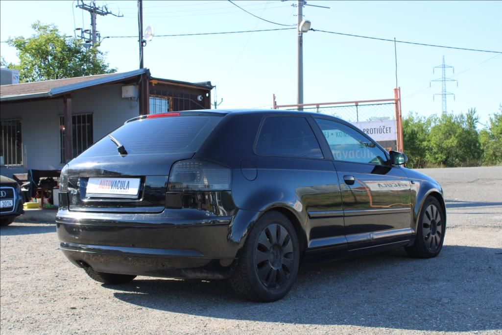 Audi A3, 2,0 TDi  STK 5/2028, KLIMA - fotka 5