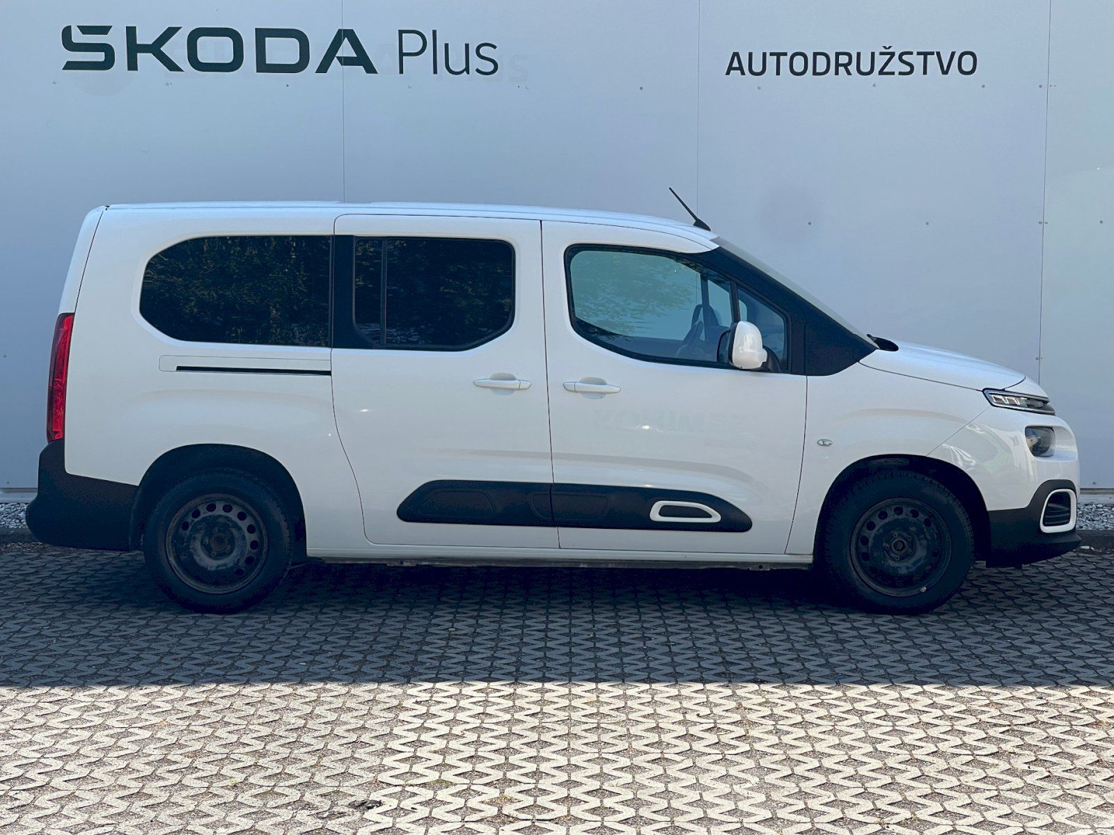 Citroën Berlingo, Multispace 1.5 BlueHDi / 96 kW - fotka 3