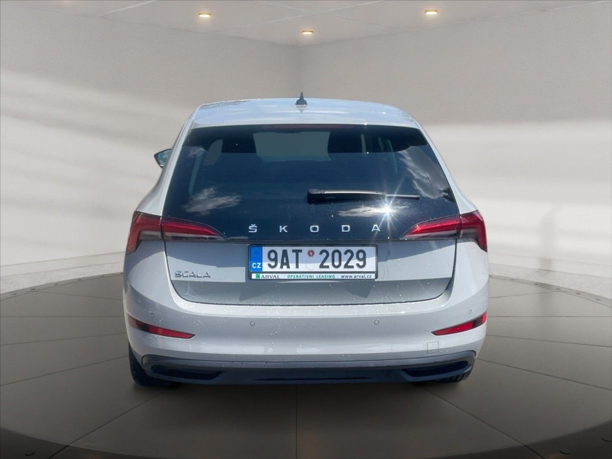 Škoda Scala, 1,0 TSI 70 Style - fotka 5