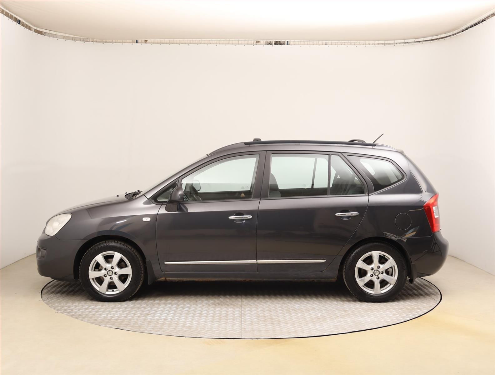Kia Carens, 2.0 CRDi, po STK, Tažné - fotka 3