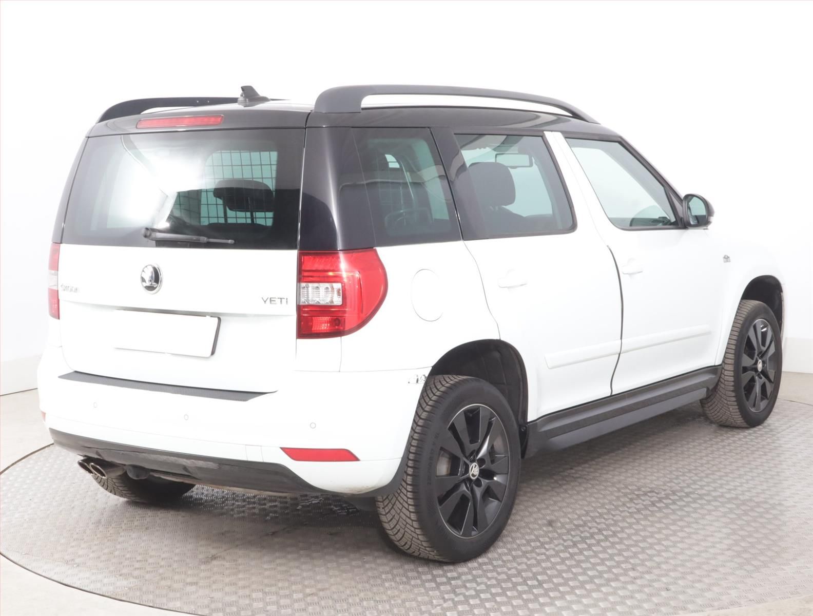 Škoda Yeti, 1.4 TSI, Navi - fotka 5
