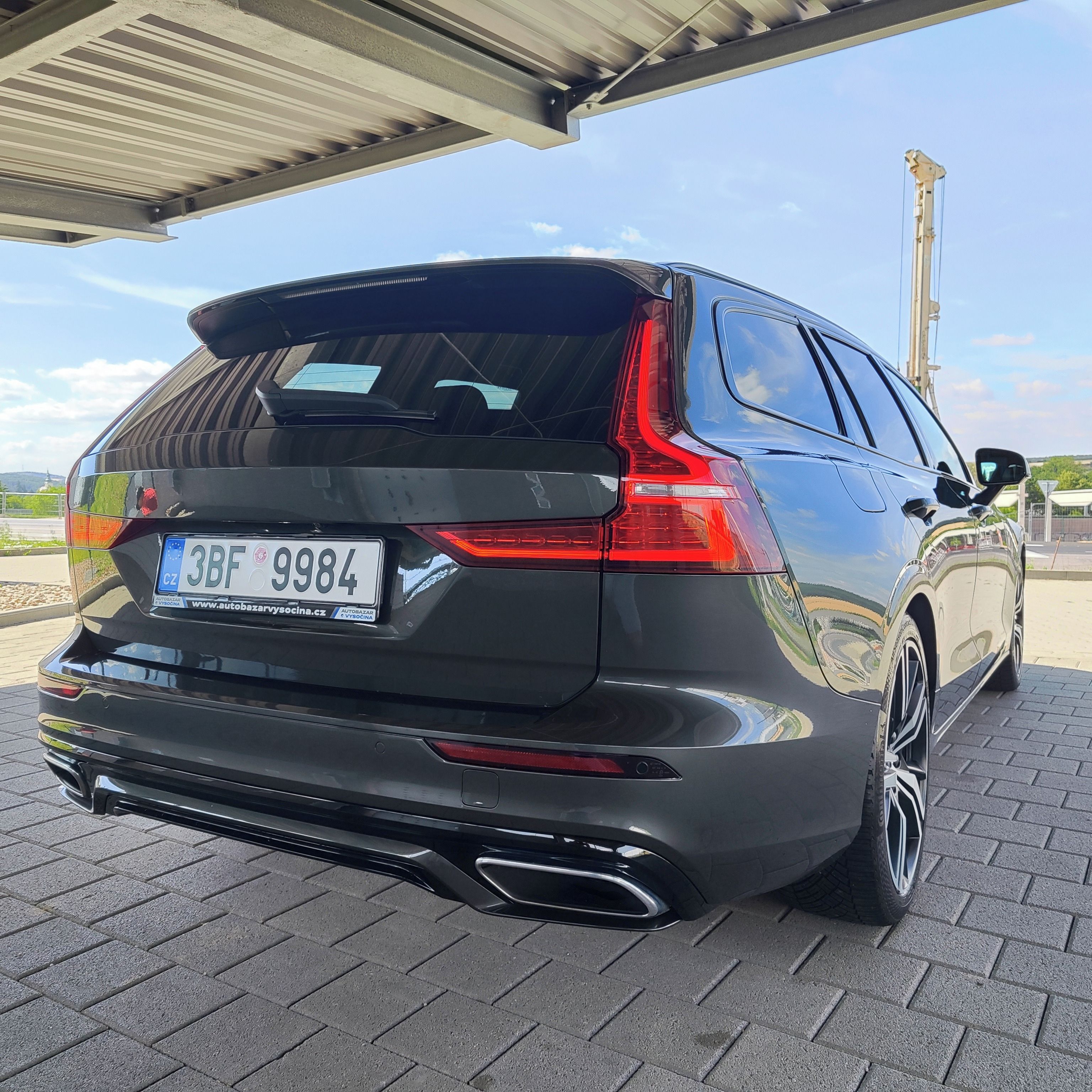 Volvo V60, R DESIGN POLESTAR - fotka 4