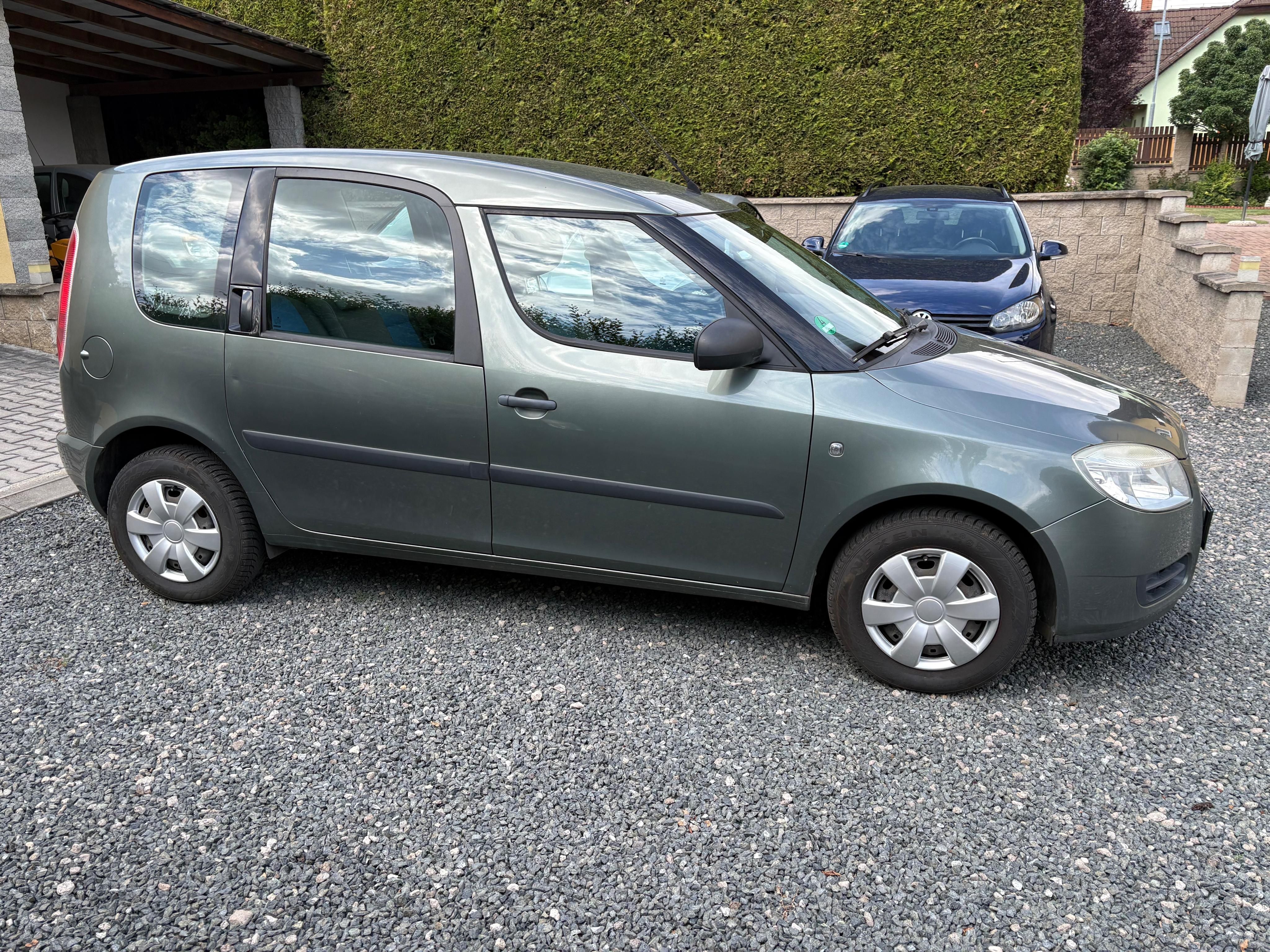 Škoda Roomster, 1.2 HTP 51 KW, velmi zachovalý - fotka 4