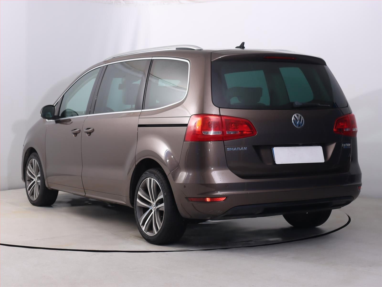 Volkswagen Sharan, 2.0 TDI, Automat - fotka 4