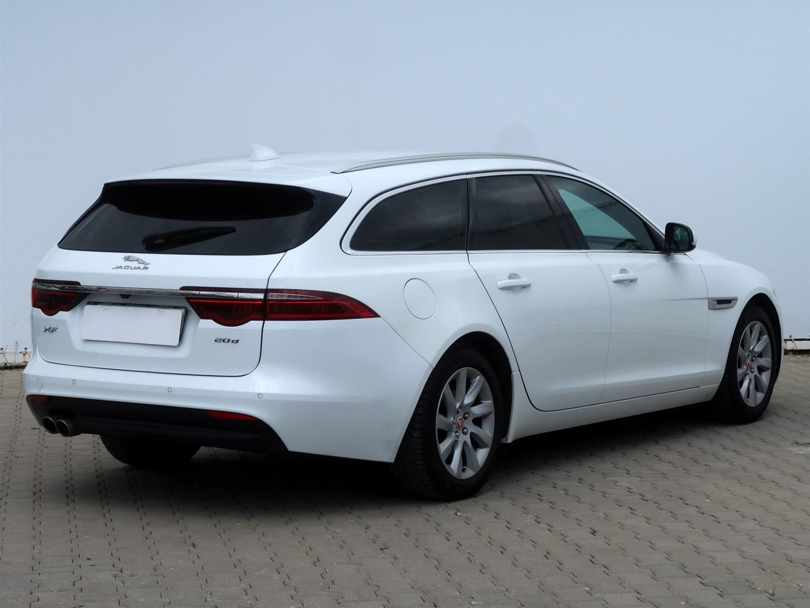 Jaguar XF, 20d, Automat - fotka 5
