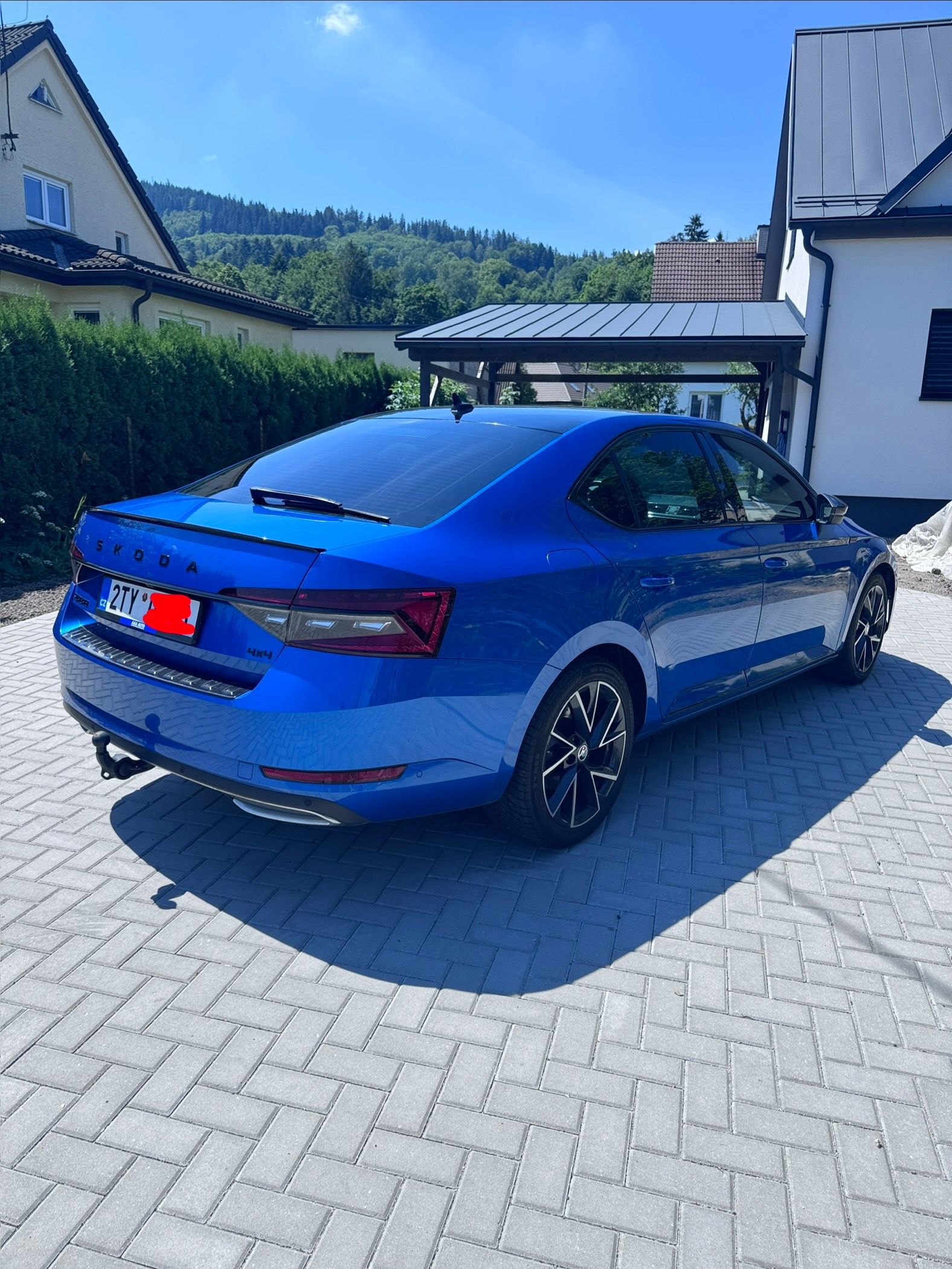 Škoda Superb - fotka 5