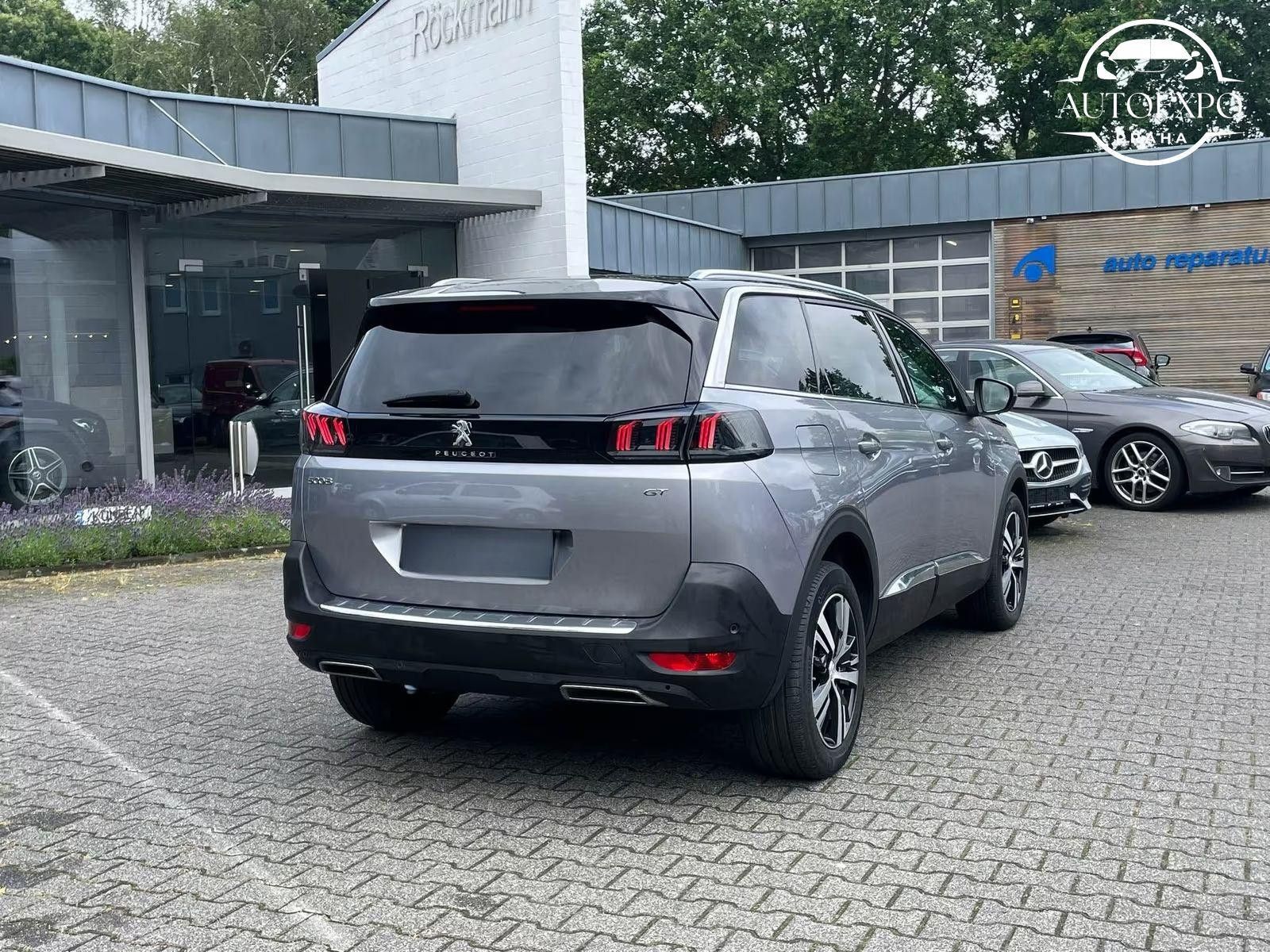 Peugeot 5008, GT Automat*7-míst*CarPlay - fotka 5