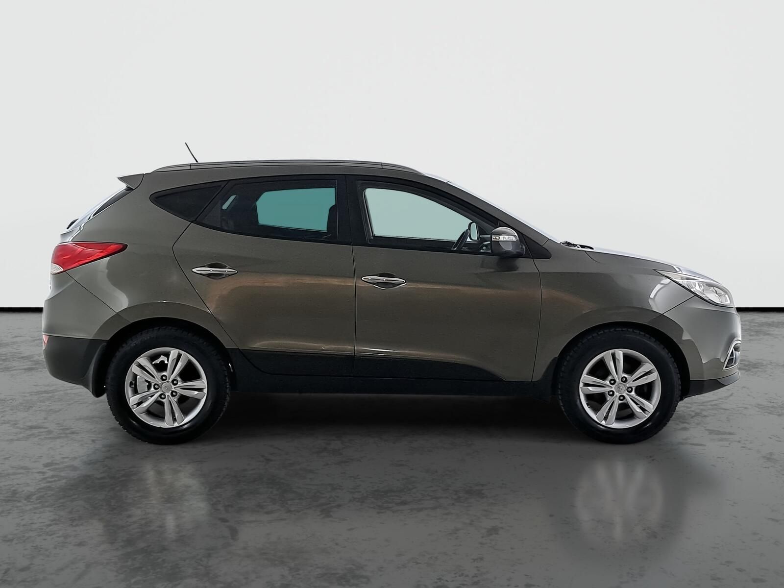 Hyundai ix35, 1.7 CRDi, Serv.kniha - fotka 6