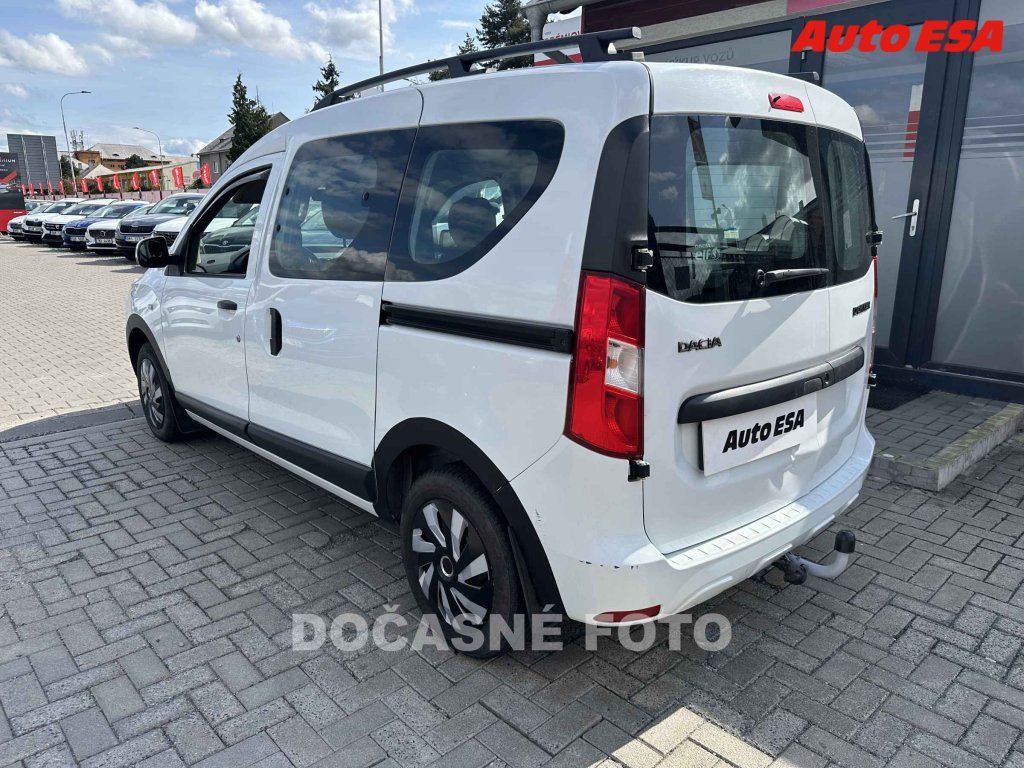 Dacia Dokker, 1.6i,1.maj,ČR - fotka 2