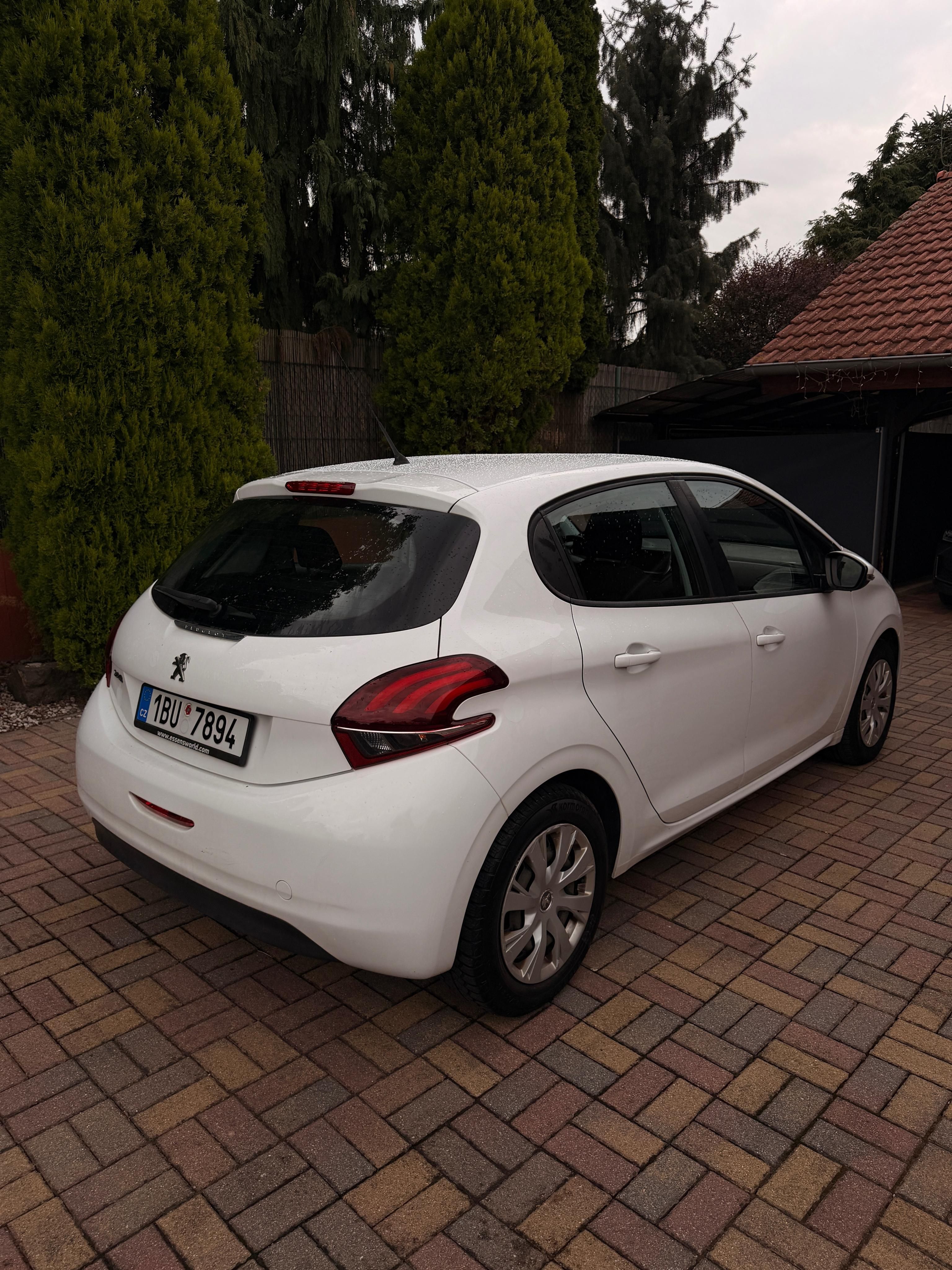 Peugeot 208, Peugeot 208,  1.2 PureTech / 6 - fotka 3