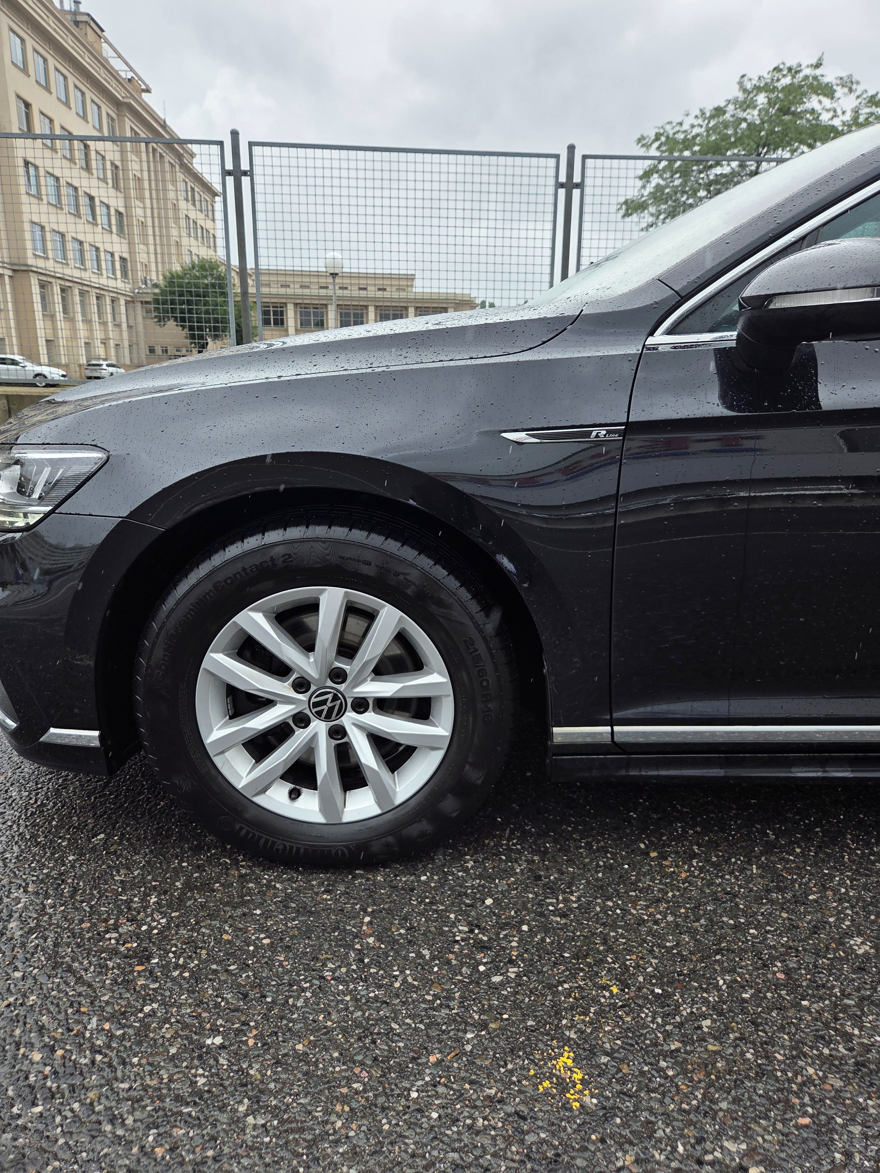 Volkswagen Passat, R-Line 110kW DSG 2023 - fotka 6