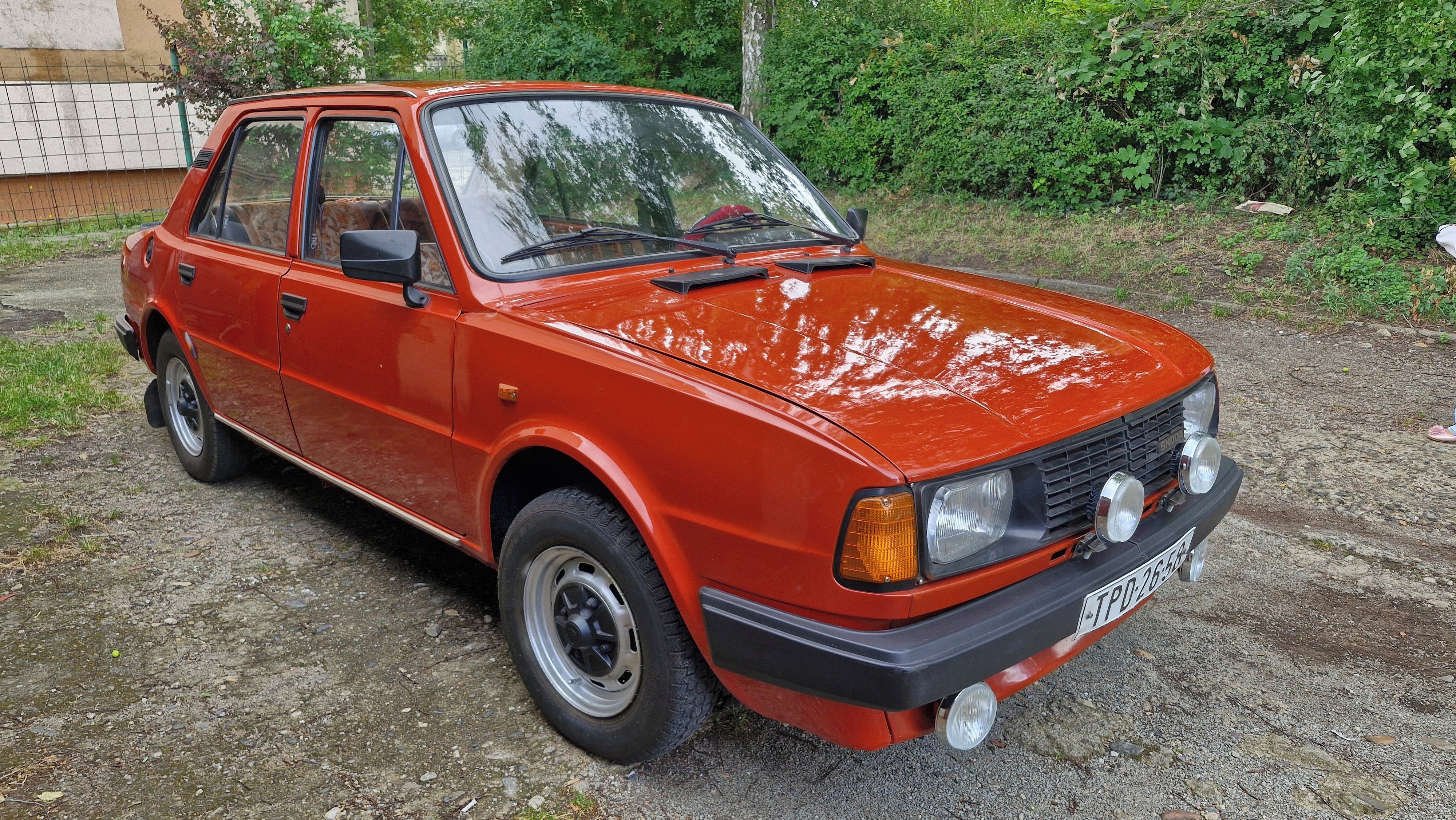 Škoda 105, Škoda 105 ve výborném stavu - fotka 2