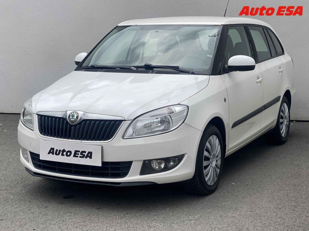 Škoda Fabia, 1.2 TSI,ČR - fotka 3