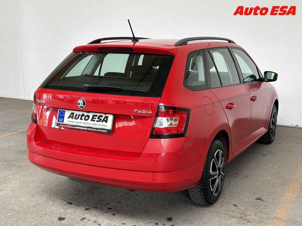 Škoda Fabia, 1.0 - fotka 4