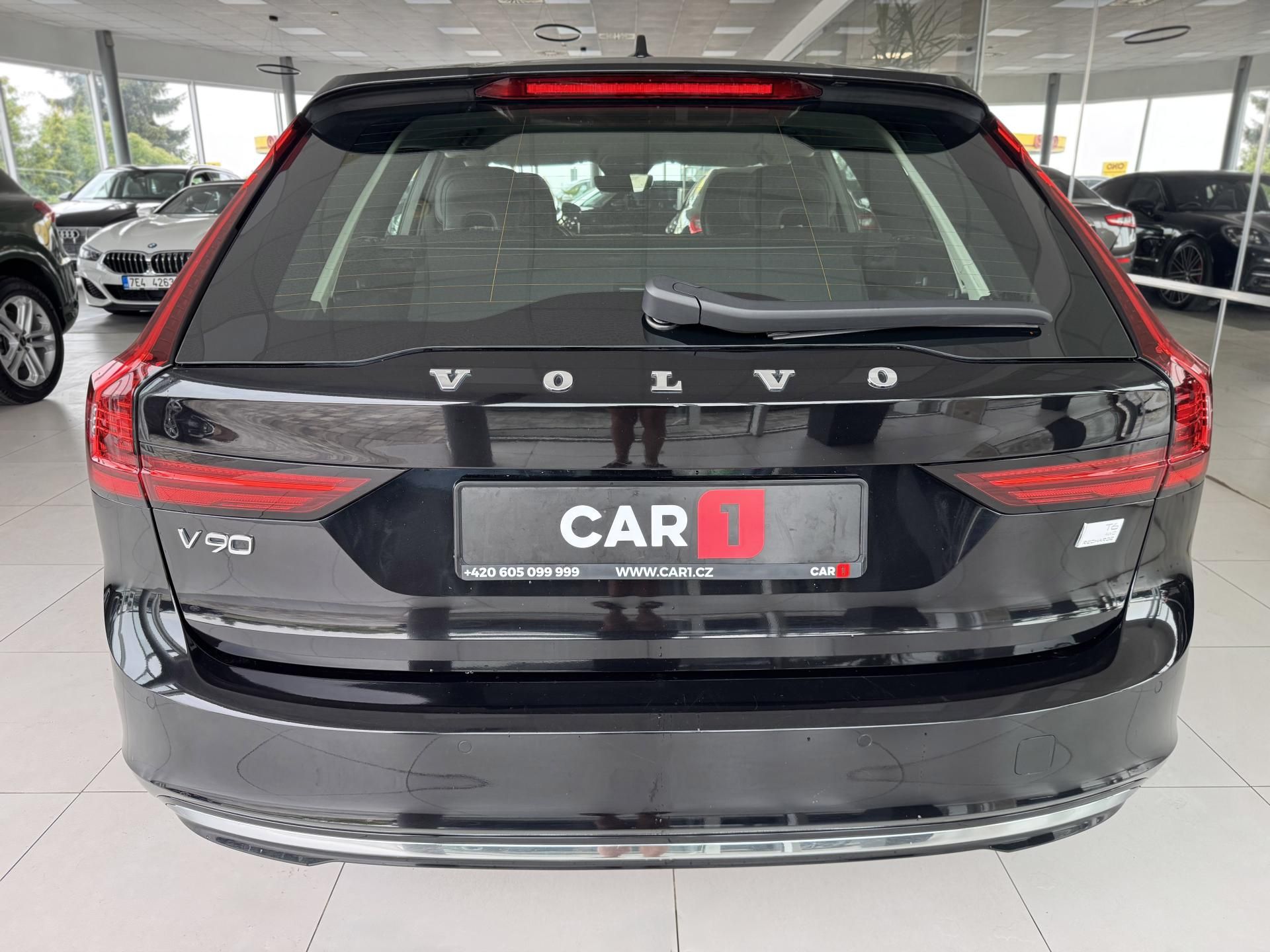 Volvo V90, T6 AWD*Recharge*KeyLess*Tažné - fotka 6