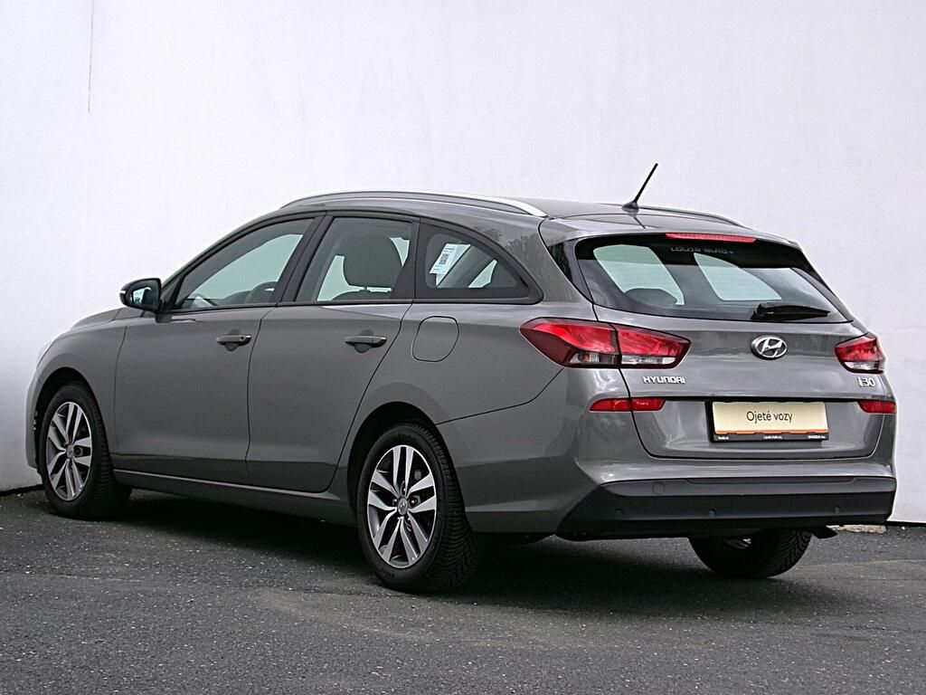 Hyundai i30, 1.0 _ kW - fotka 6