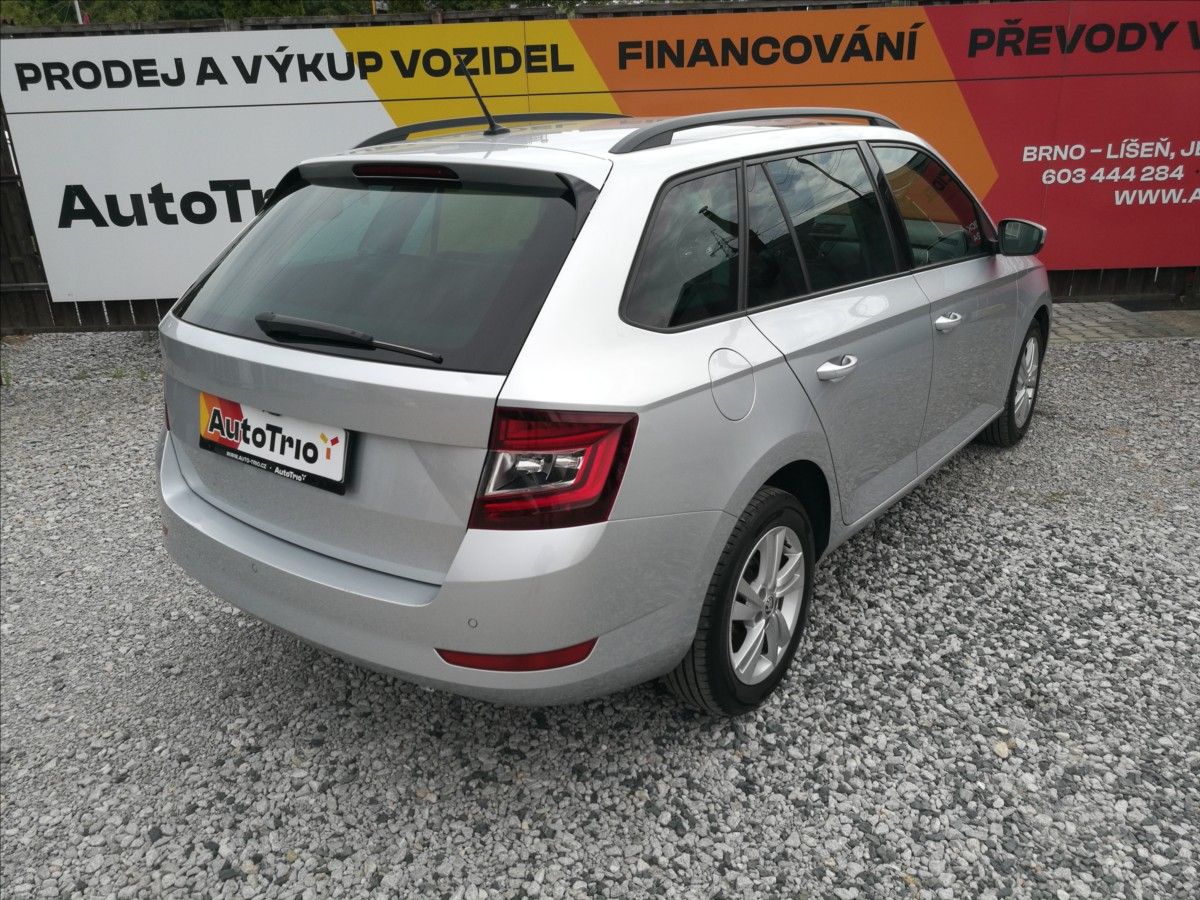 Škoda Fabia, 1,0 TSI 1.majitel kombi - fotka 3