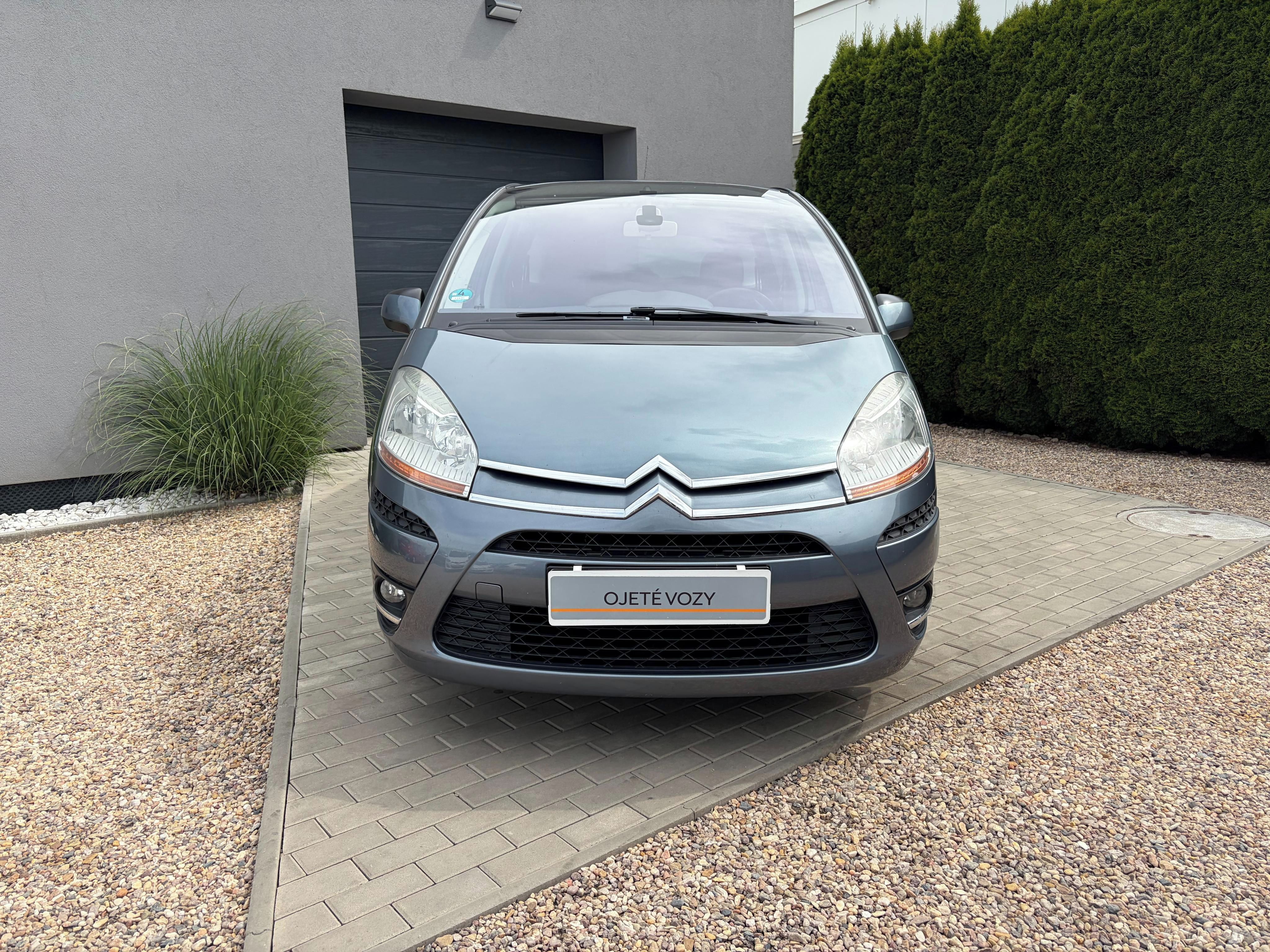 Citroën C4 Picasso, 1.6i 88KW, Výhřev, Senzory - fotka 2