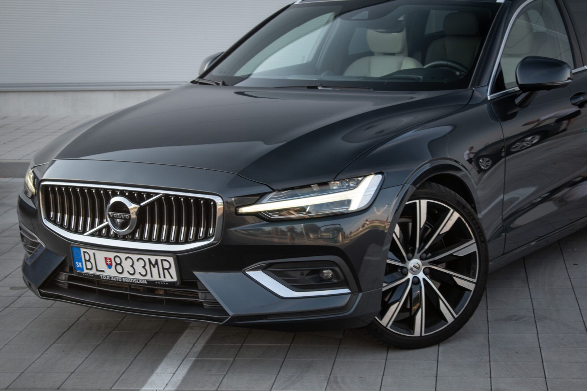 Volvo V60 - fotka 2