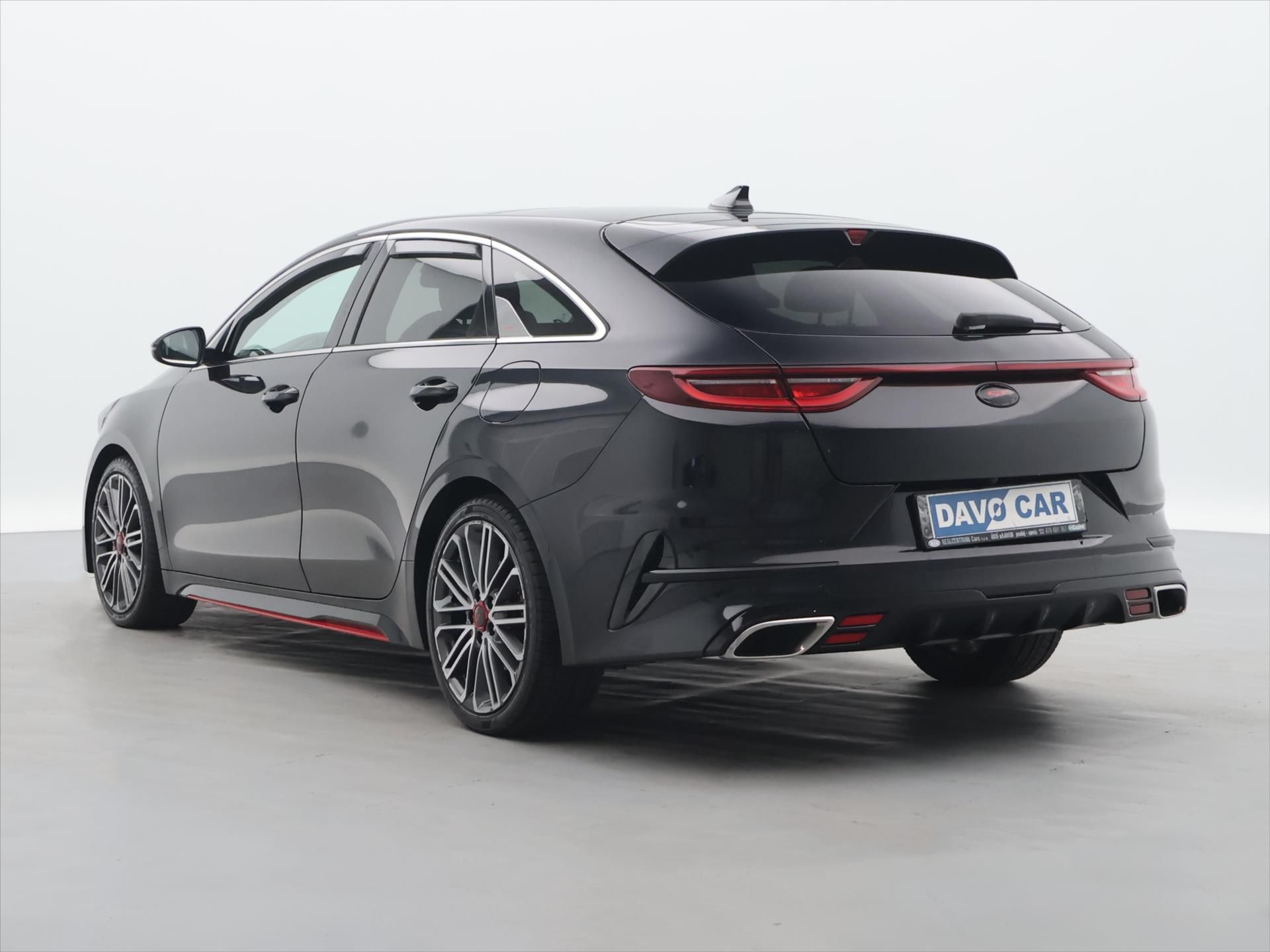 Kia Cee´d, GT 1,6 T-GDI 150kW DCT CZ - fotka 5
