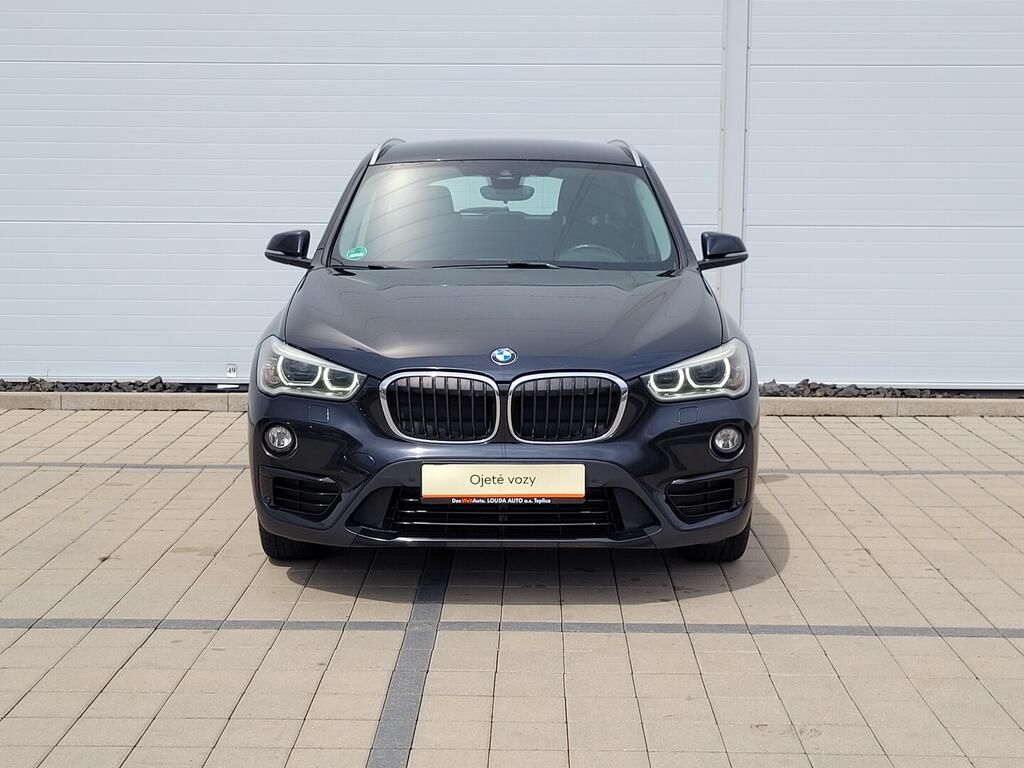 BMW X1, 2.0 140 kW - fotka 2