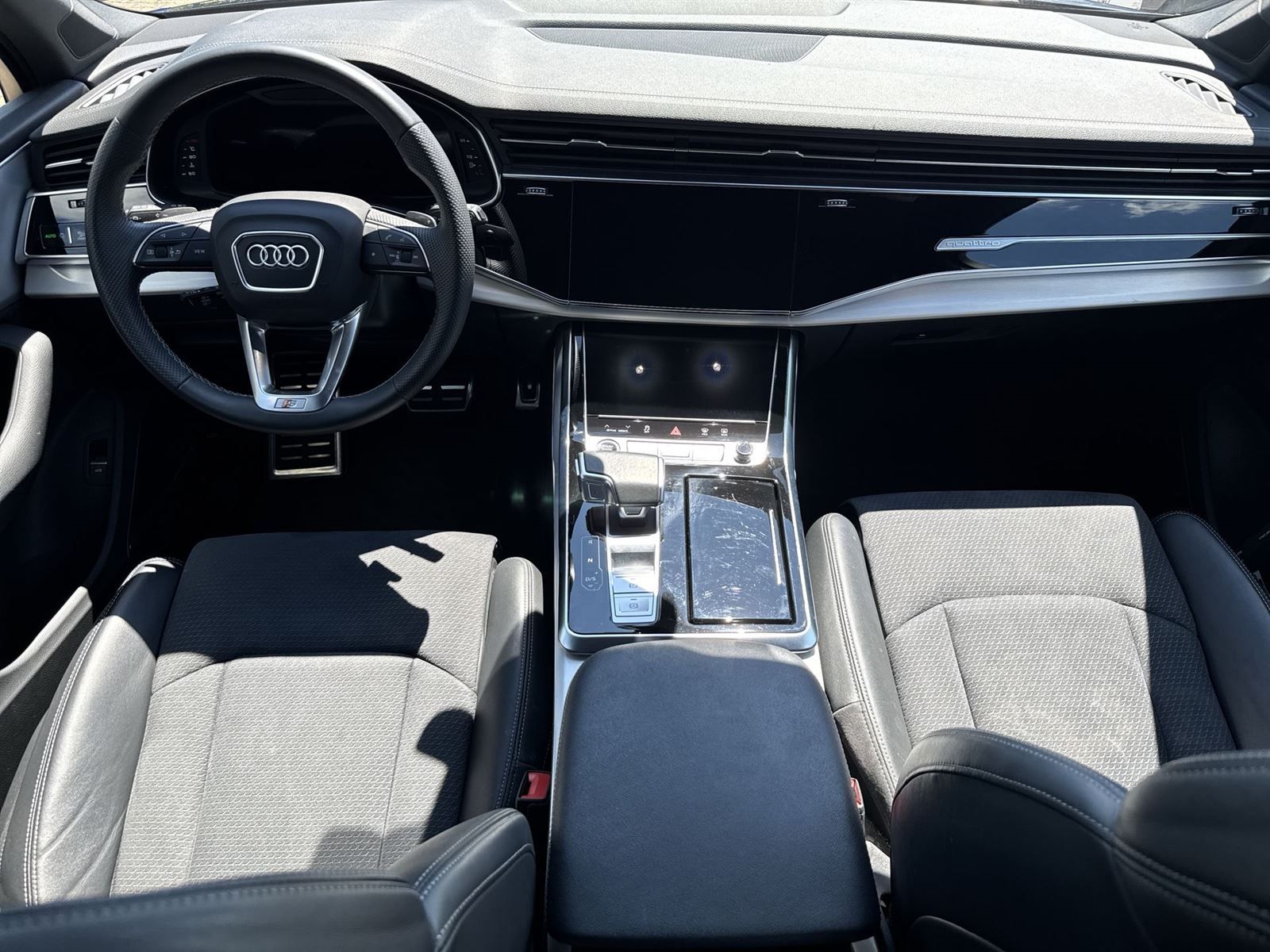 Audi Q7, 3.0 TDI Automat S-line - fotka 5