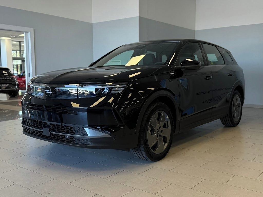 Opel Grandland, Edition 1.2 TURBO 107 kW eDCT6 - fotka 3