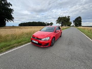 VW Golf GTD