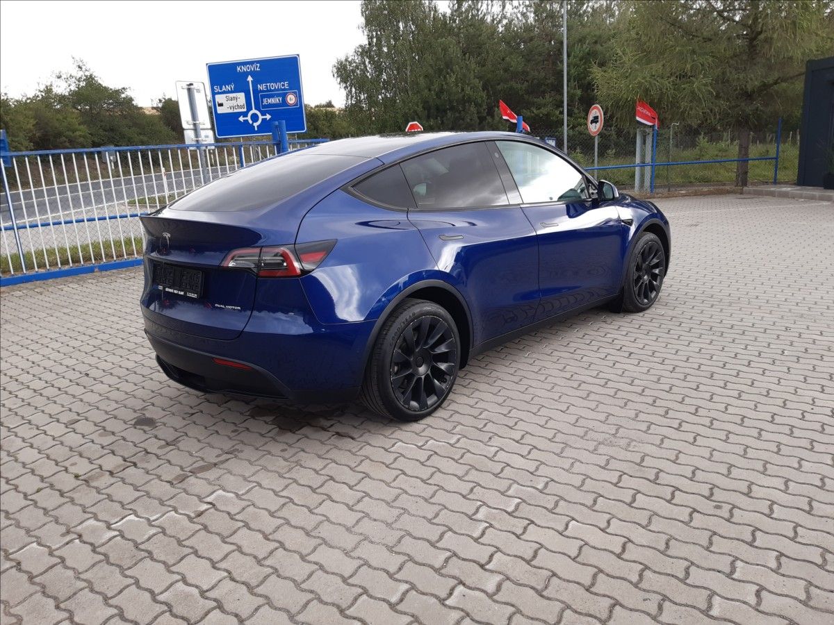 Tesla Model Y, Y LONG RANGE AWD - fotka 4