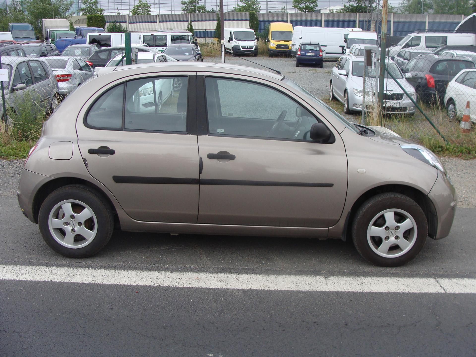 Nissan Micra, 1.2i, 48 kW, LPG, klimatizace - fotka 6