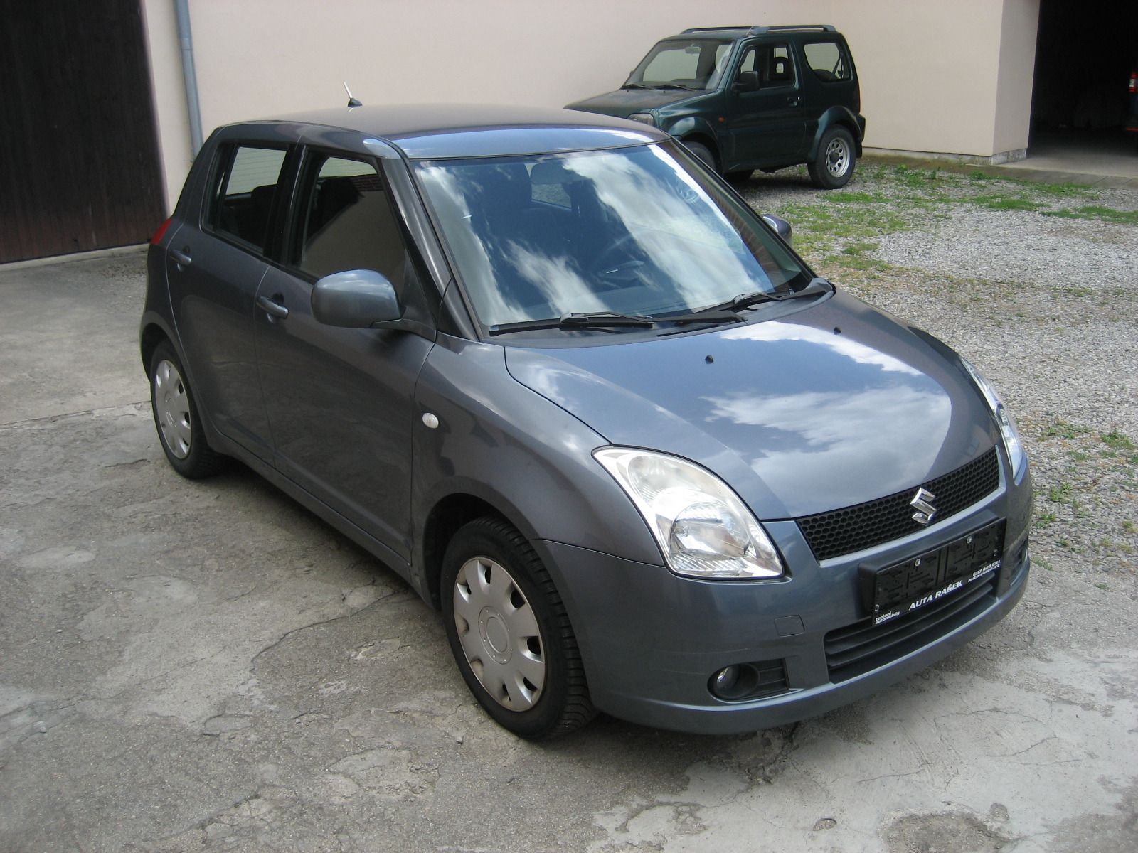 Suzuki Swift, 1.3, 4x4 - fotka 3