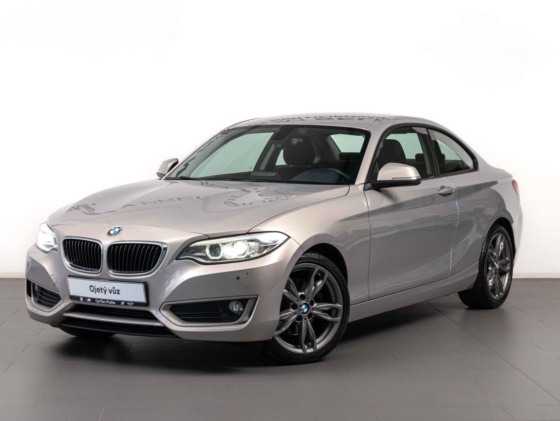BMW Řada 2, 220d xDrive