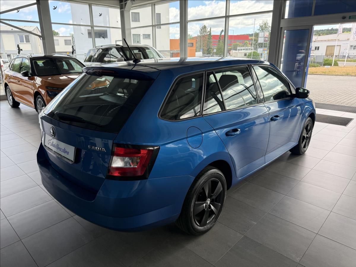 Škoda Fabia, 1,2   81kW,STYLE,SERVISKA,ČR - fotka 6