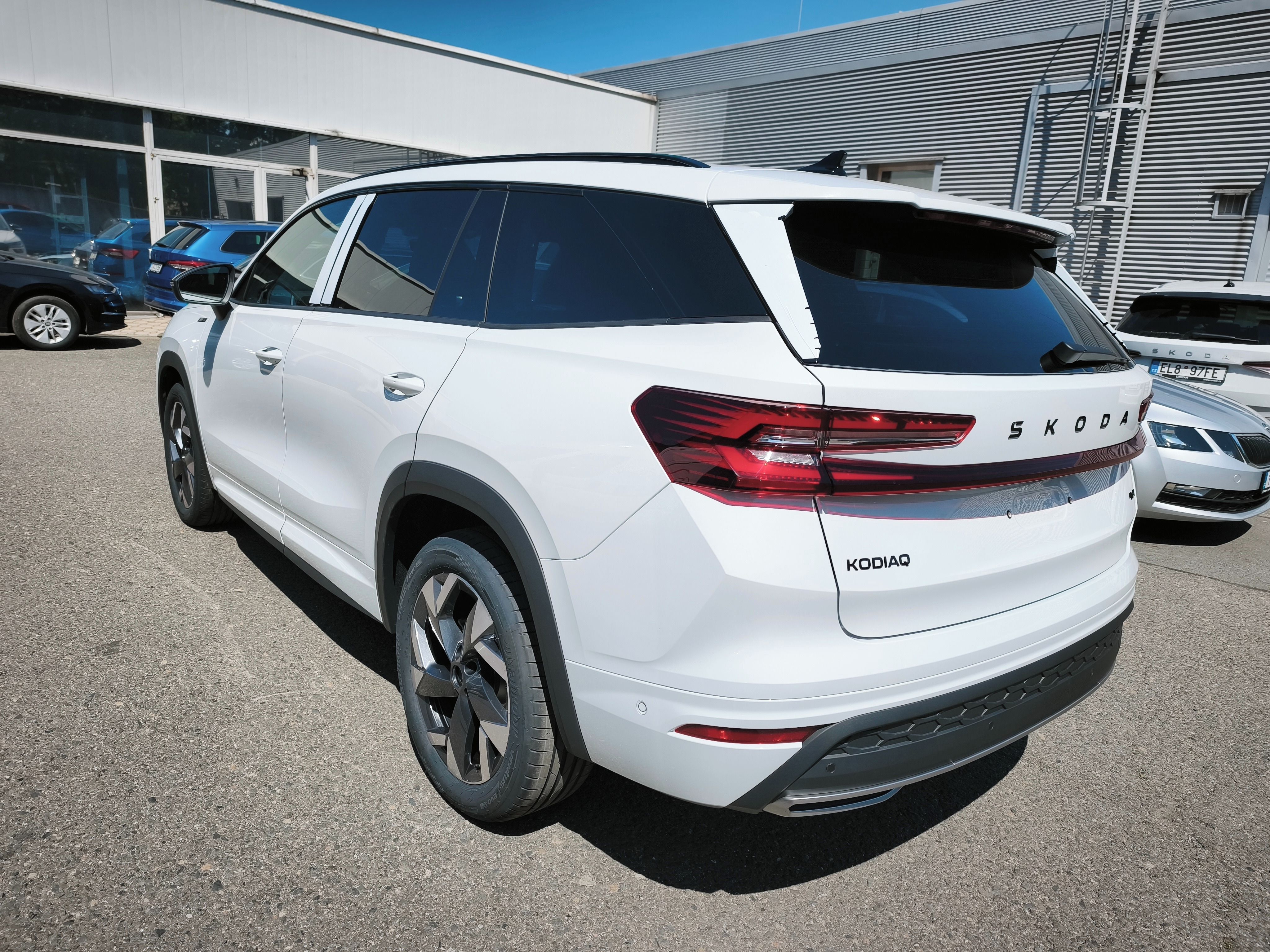 Škoda Kodiaq, Sportline 2,0TDI 142kW 4x4 - fotka 3