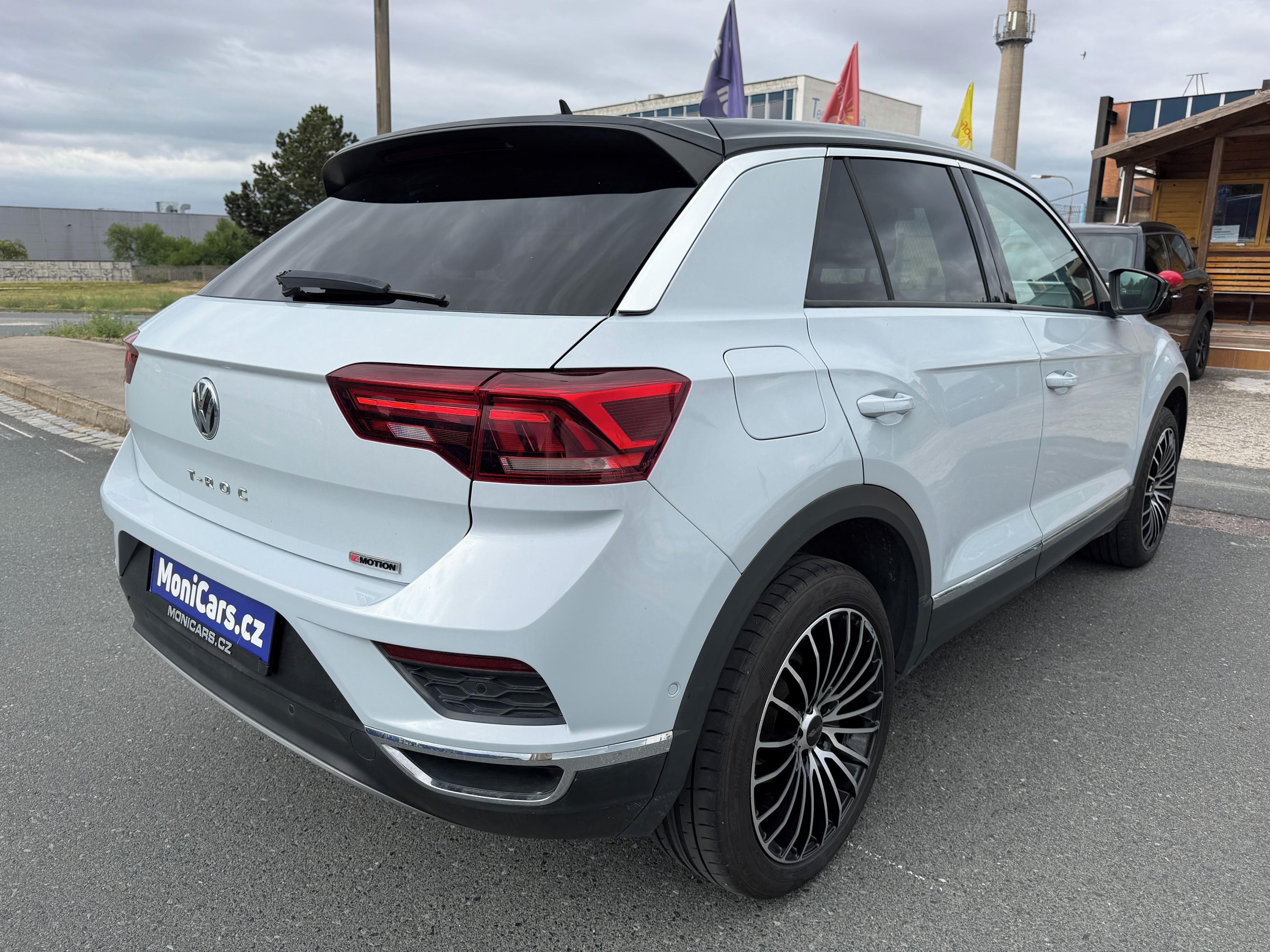 Volkswagen T-Roc, 2.0 TDi 110kW 4Motion DSG - fotka 4