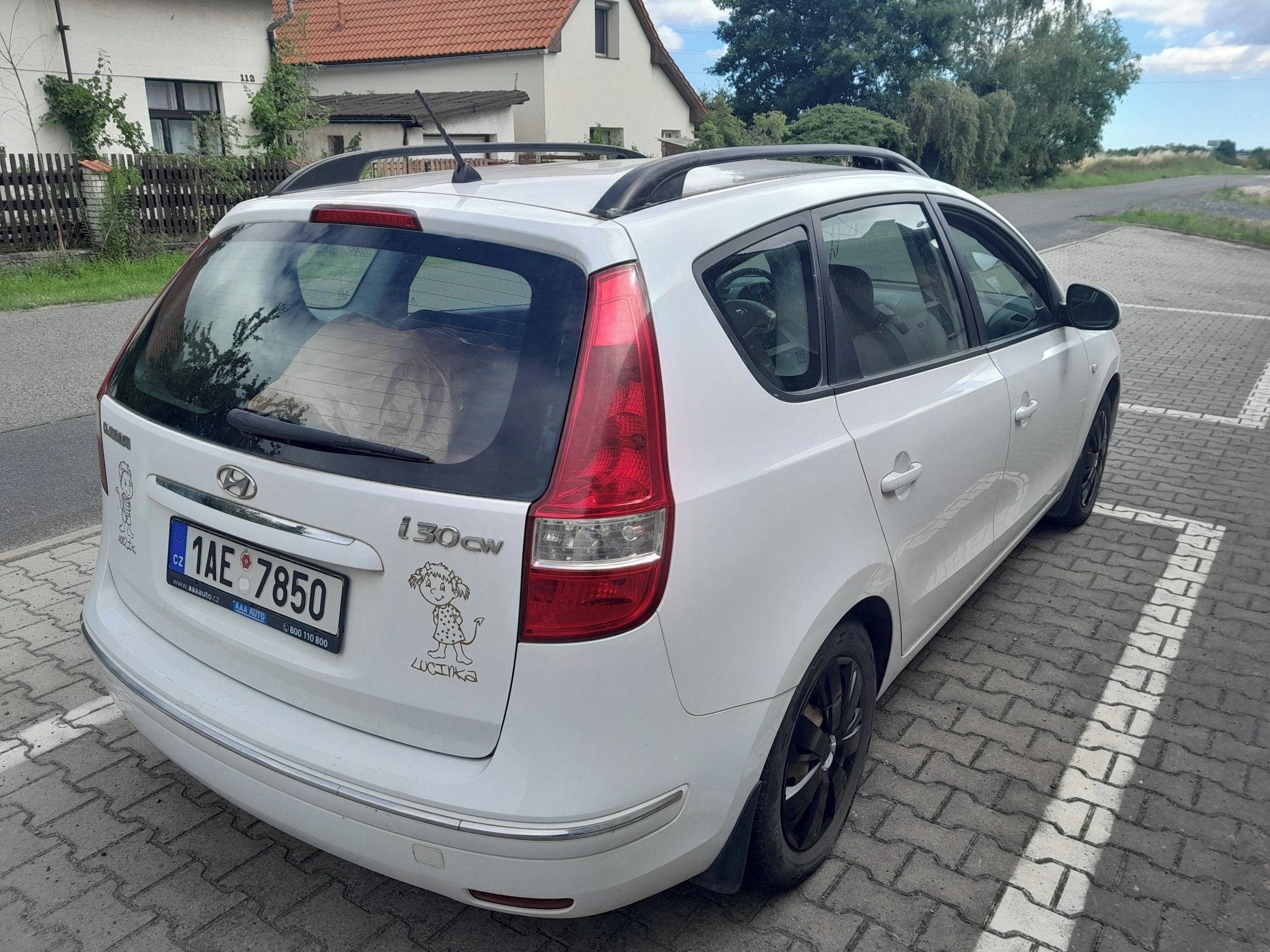 Hyundai i30, 1.6  93kW - fotka 3