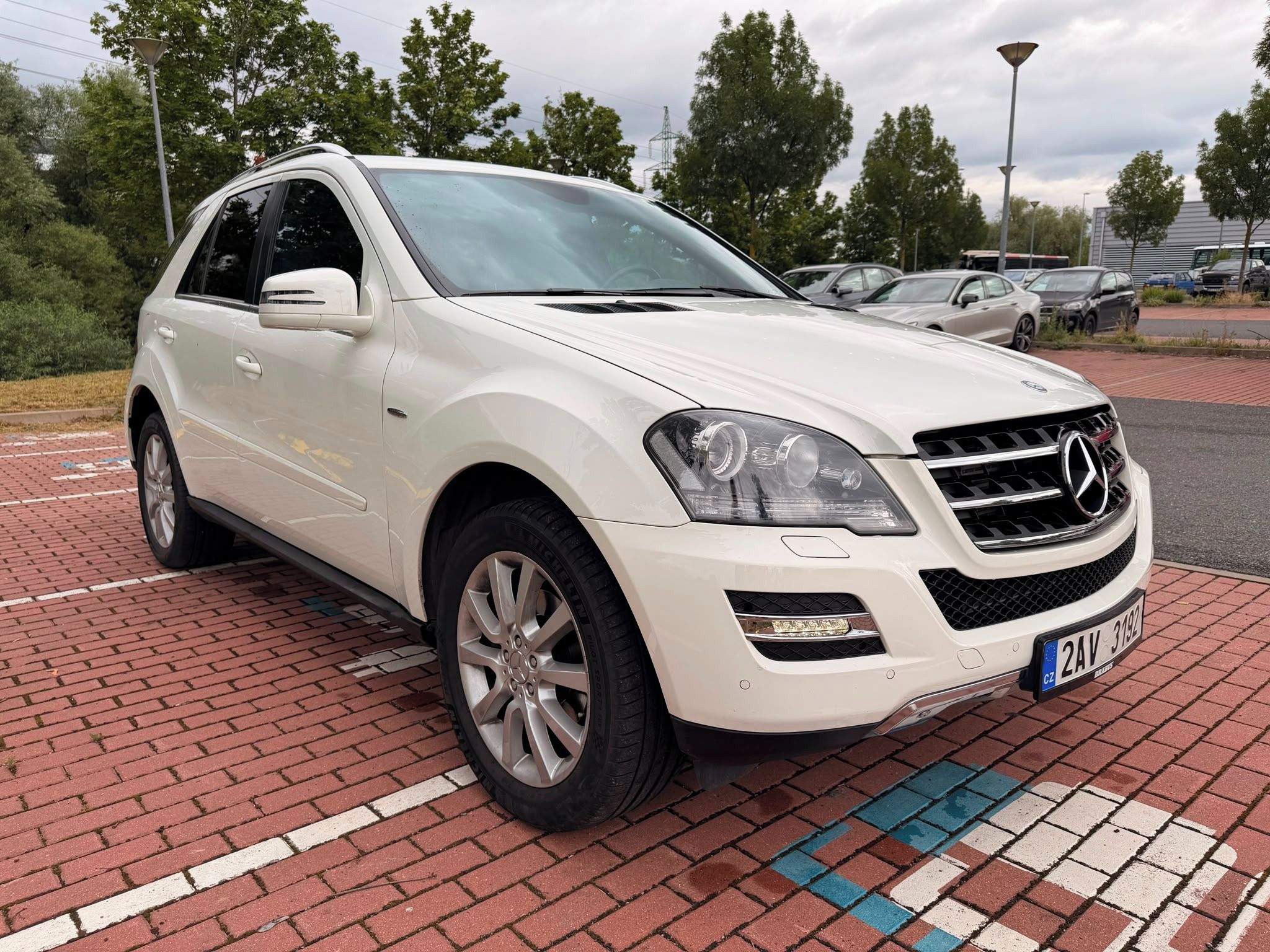 Mercedes-Benz ML, Mercedes-Benz ML 350 CDI 4M GE