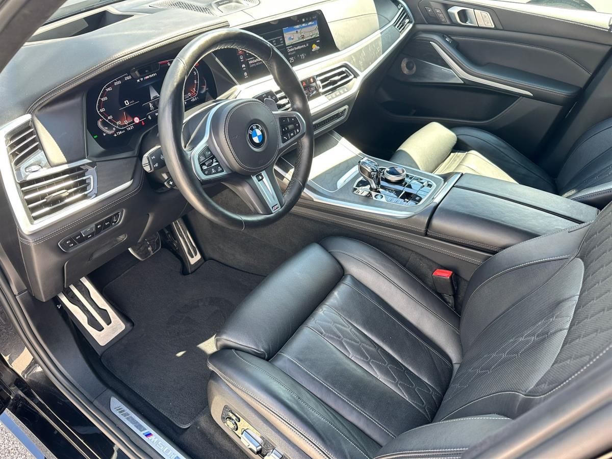 BMW X7, M50i - fotka 5
