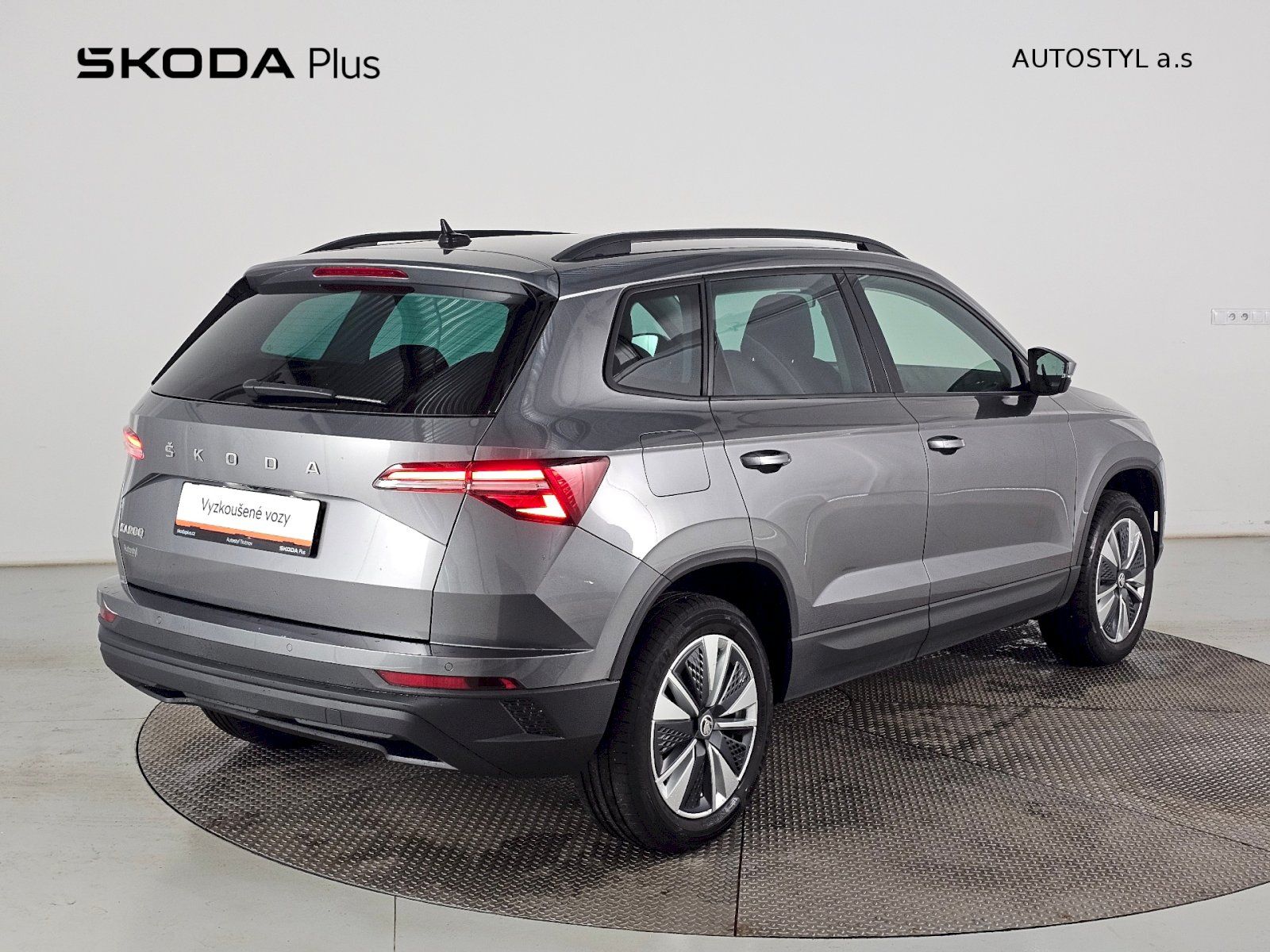 Škoda Karoq, 1.5TSi 110kW AMBITION PLUS - fotka 2