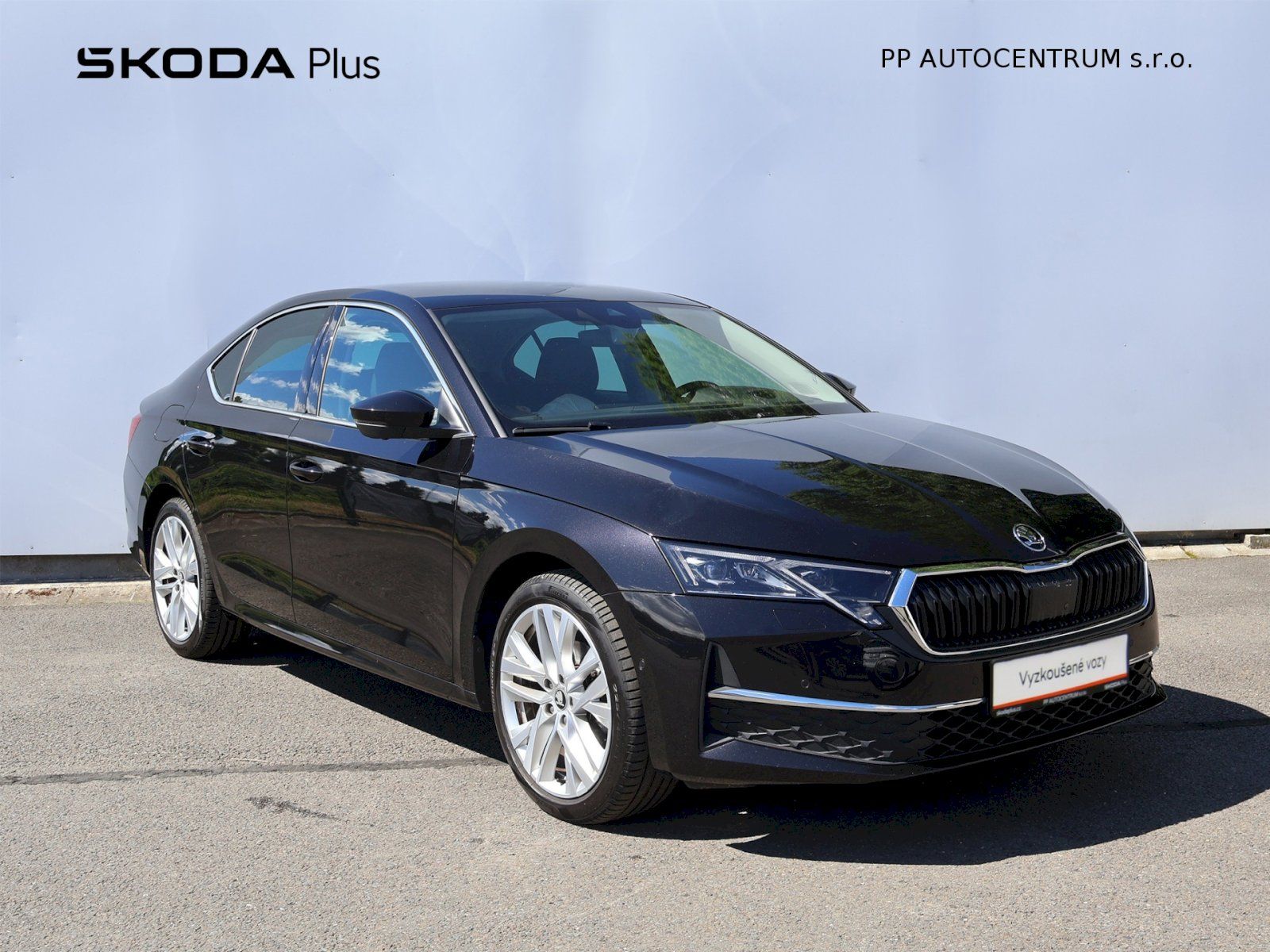 Škoda Octavia, Exclusive Selection DSG 2.0TDI - fotka 6
