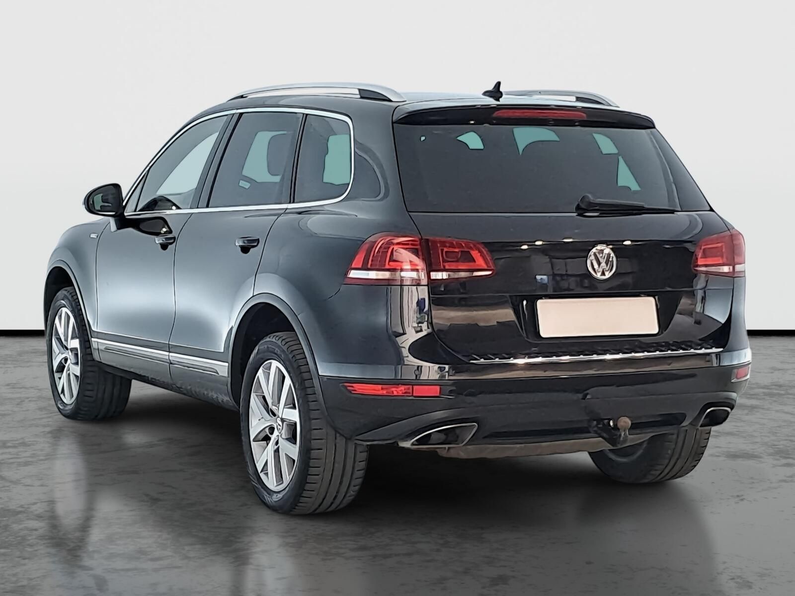 Volkswagen Touareg, 4.2 V8 TDi, 4X4, Automat - fotka 4